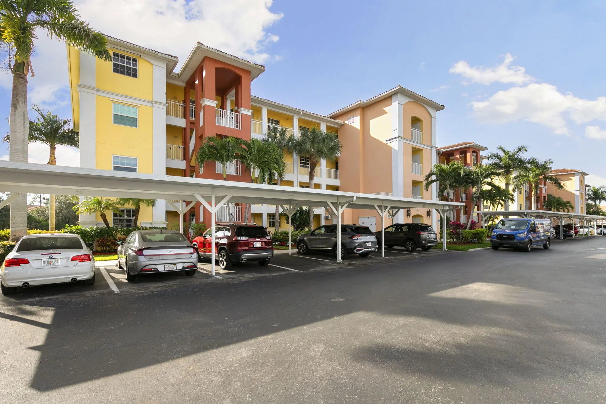 Photo of Listing #2260129