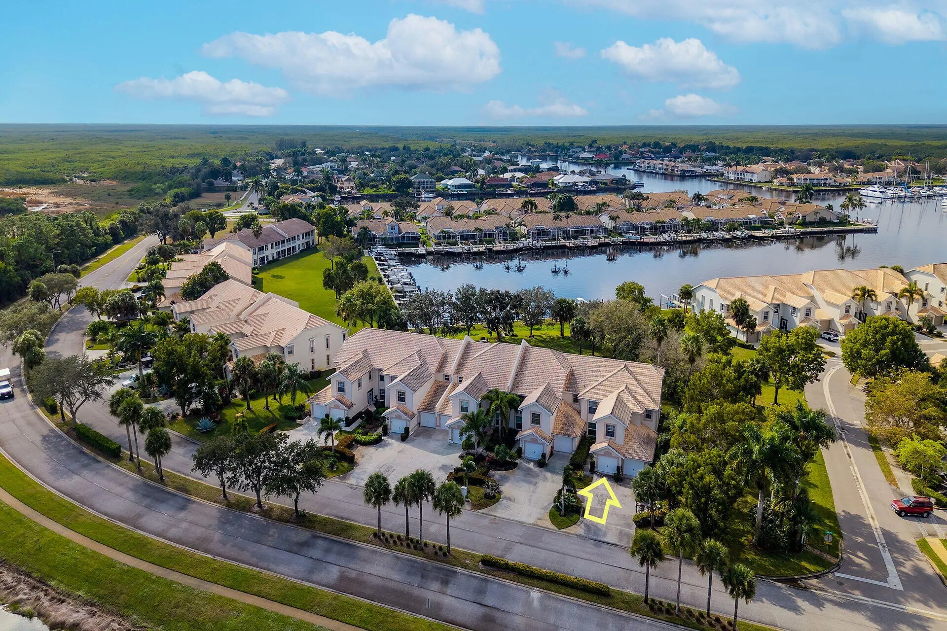 Photo of Listing #2260156