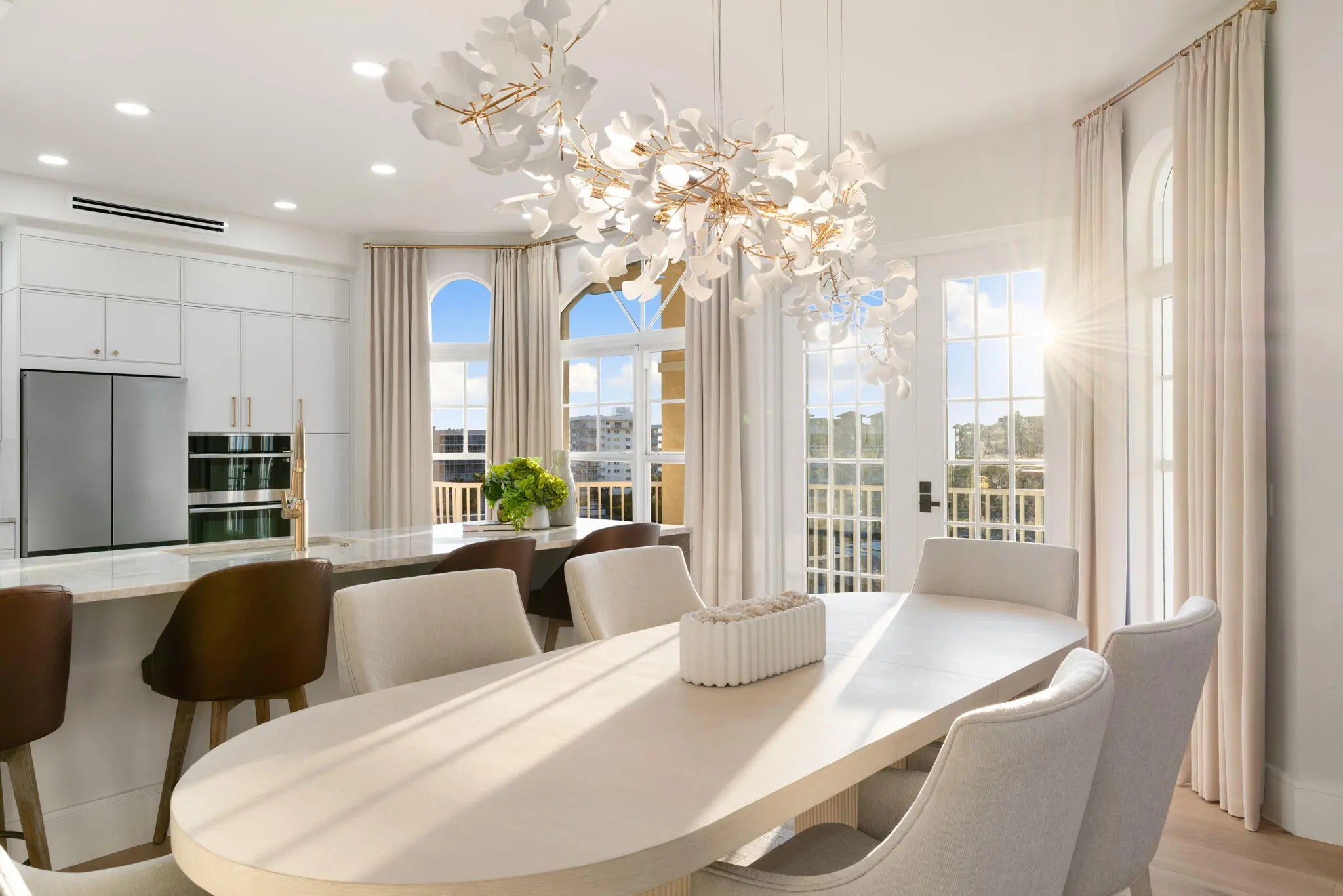 Photo of Listing #2260207