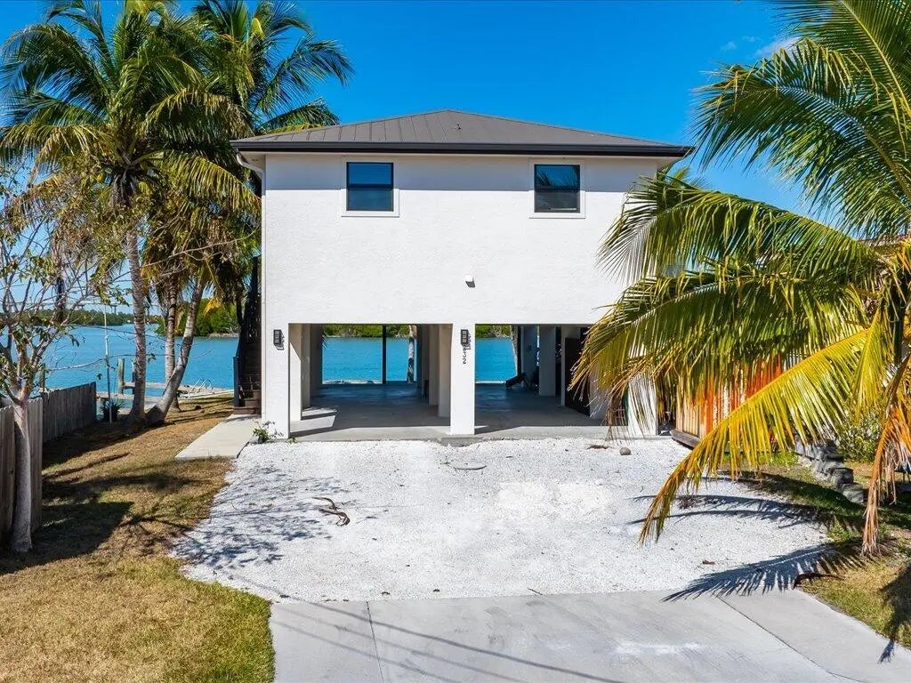 Photo of Listing #2260296