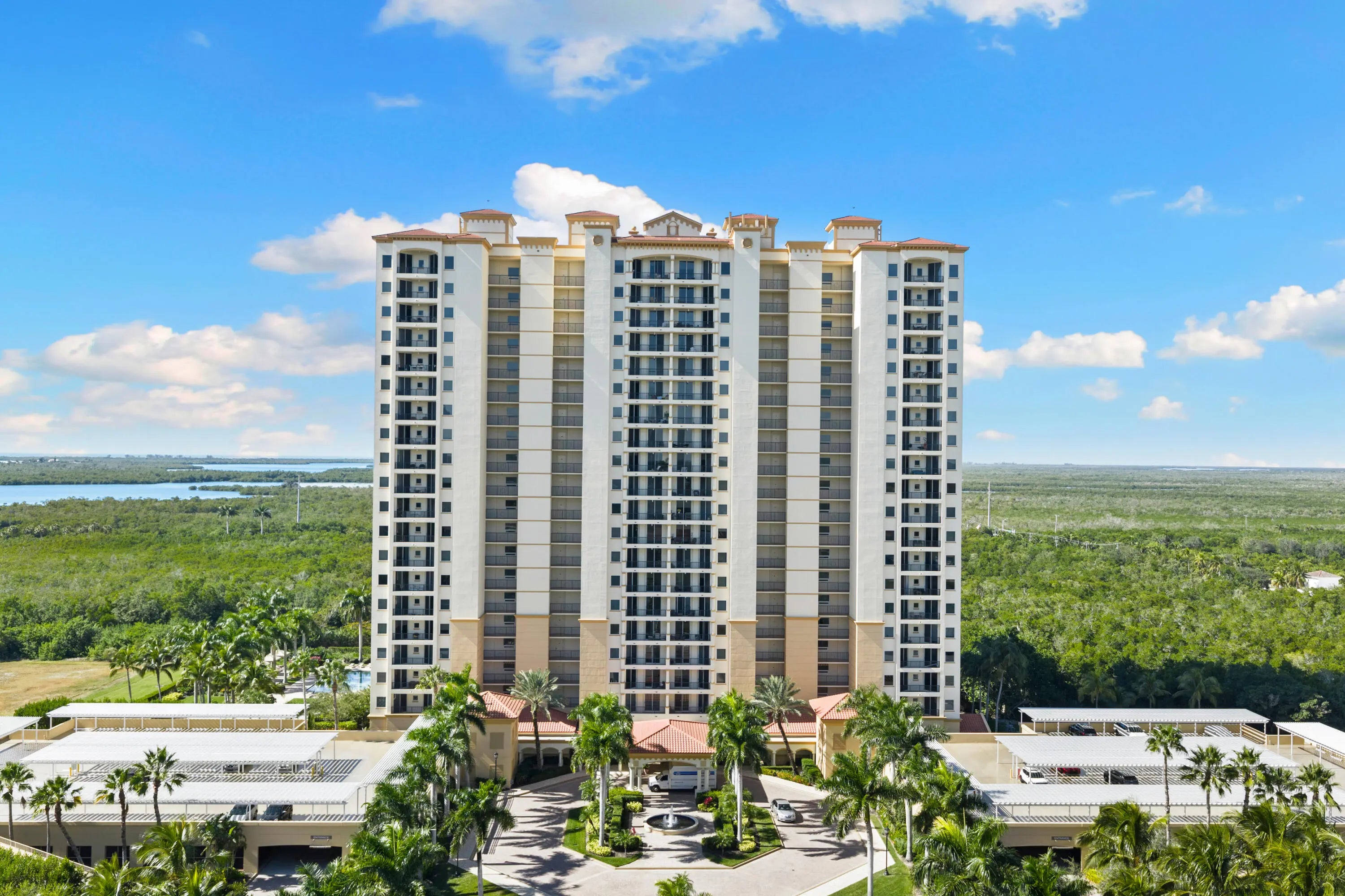 Photo of Listing #2260323