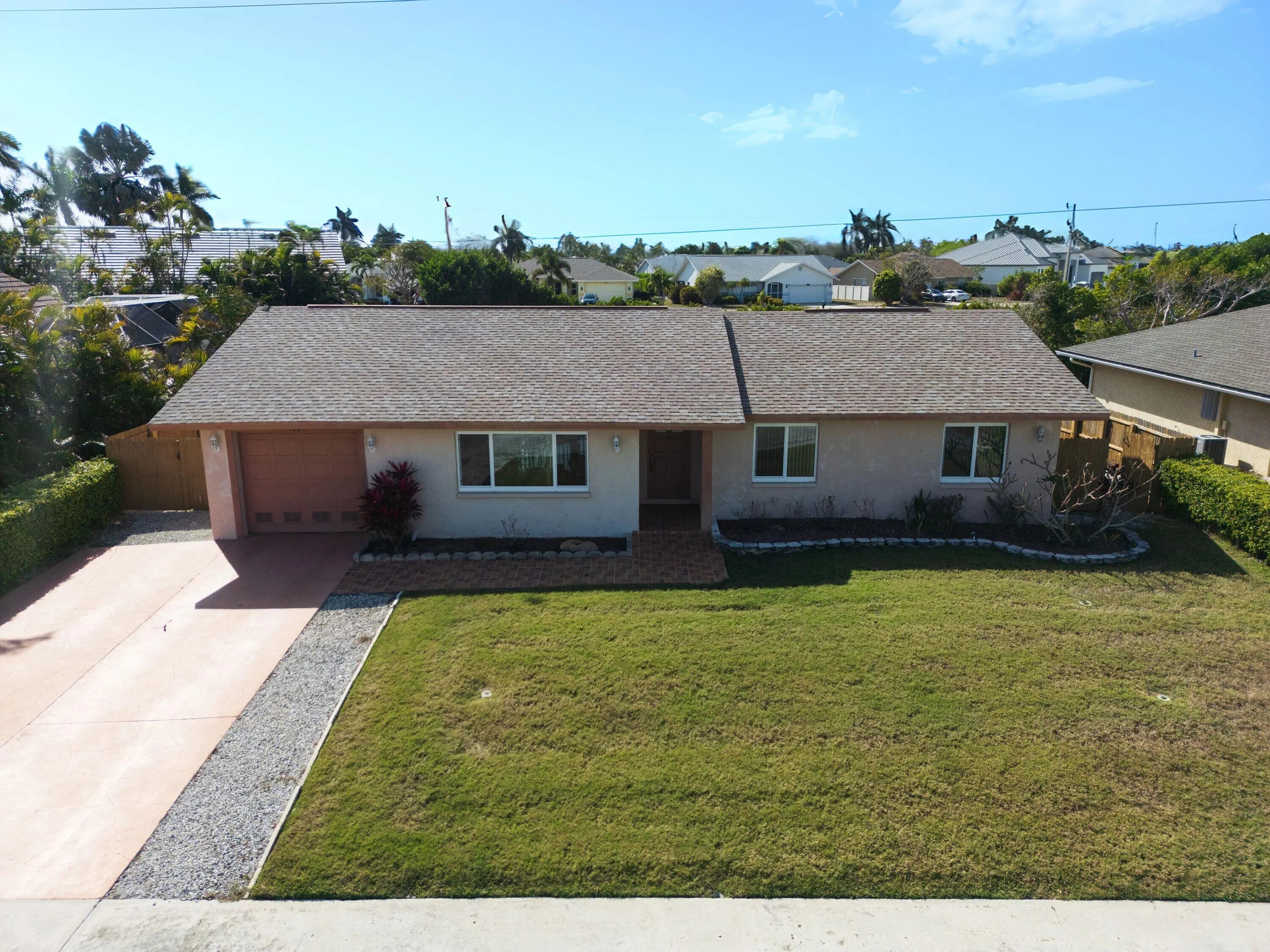 Photo of Listing #2260541