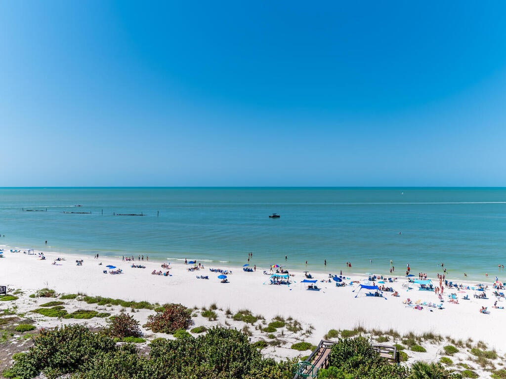 Unit 703 - 930 Cape Marco Drive-Marco Island Property Listing-2240723 ...