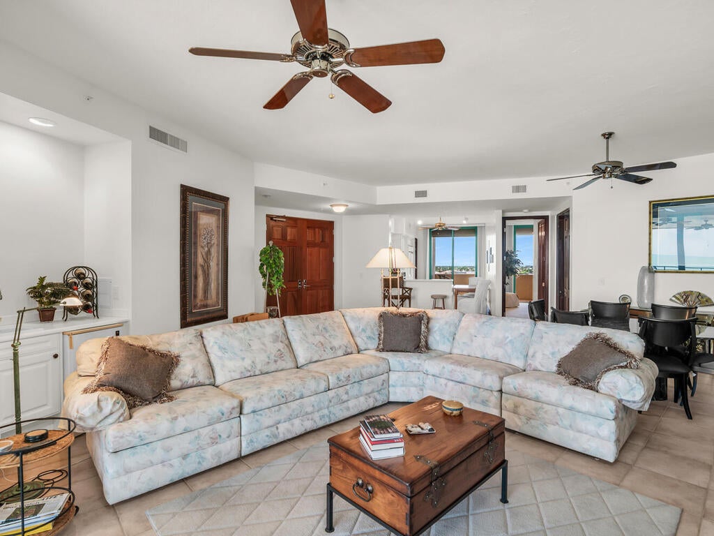 Unit 703 930 Cape Marco DriveMarco Island Property Listing2240723