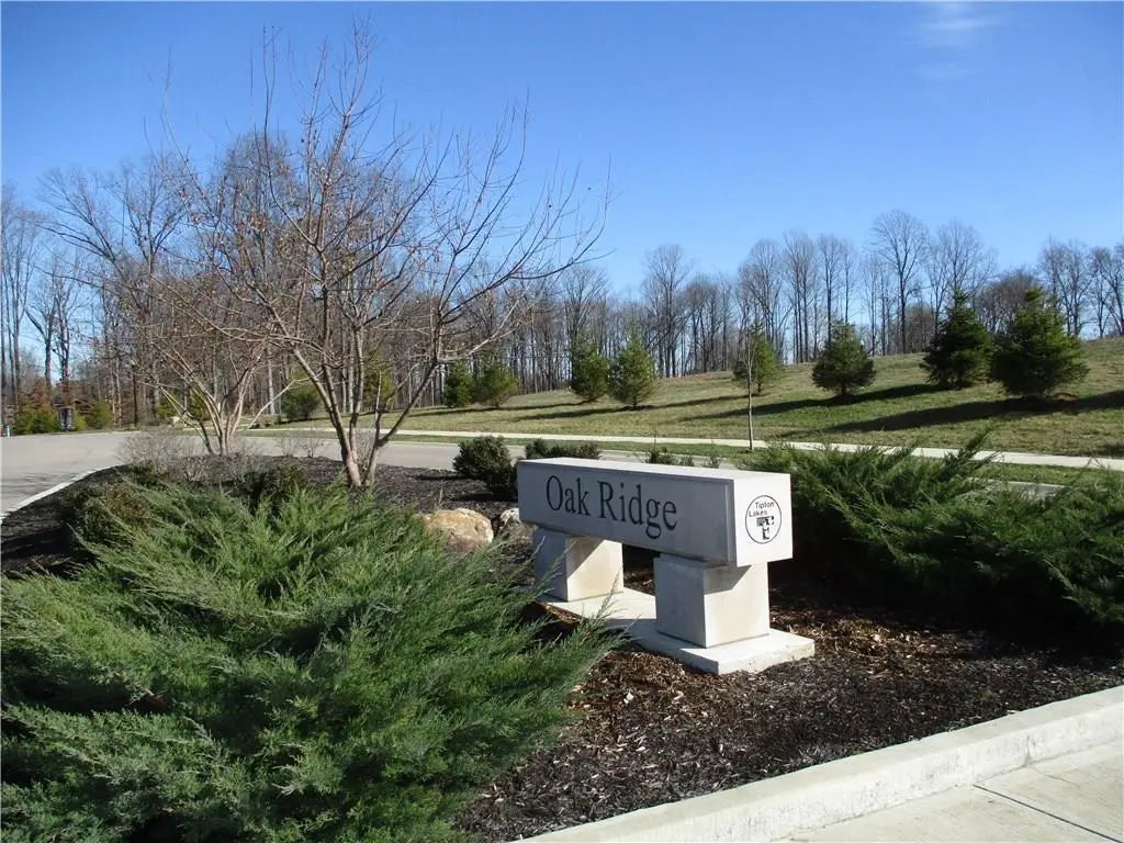 Lot 15 Oak Ridge Place, Columbus