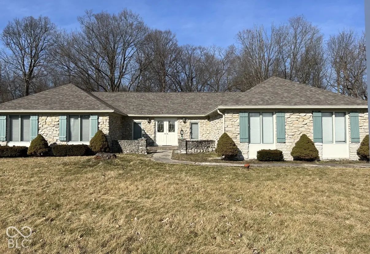 Photo of 2022 Burning Tree Lane Carmel, IN 46032