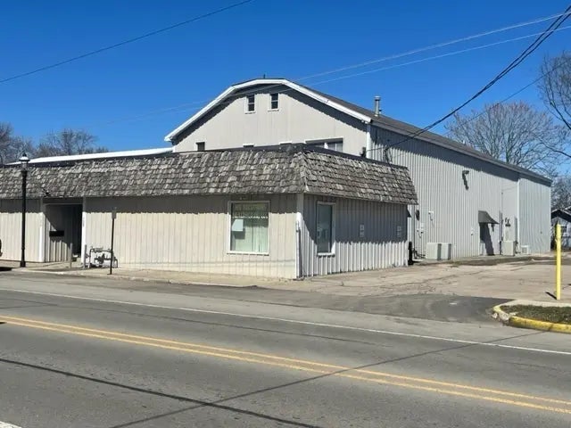 Photo of 724 W 8th Street Anderson, IN 46016