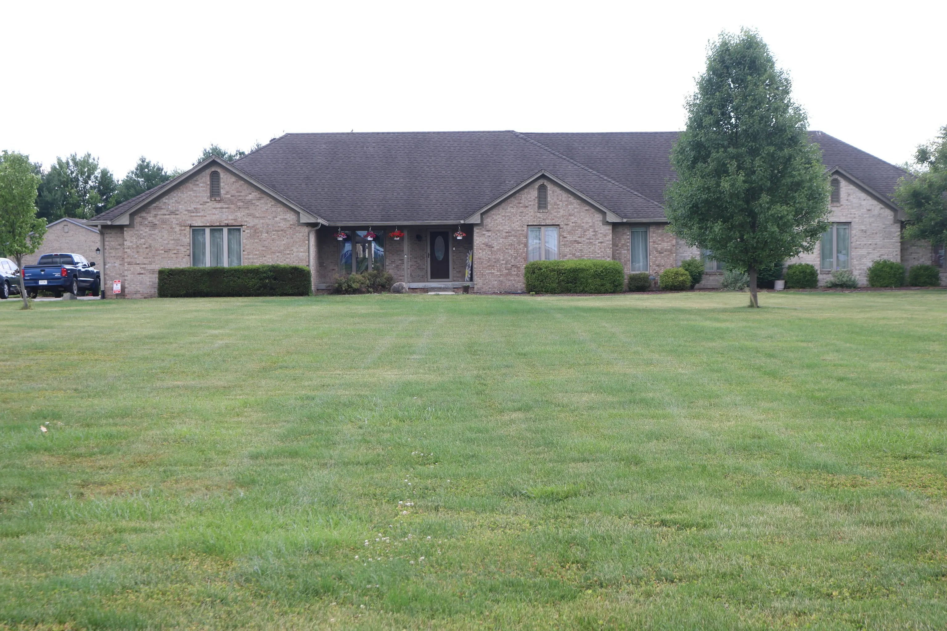 8151 E Southport Road, Indianapolis