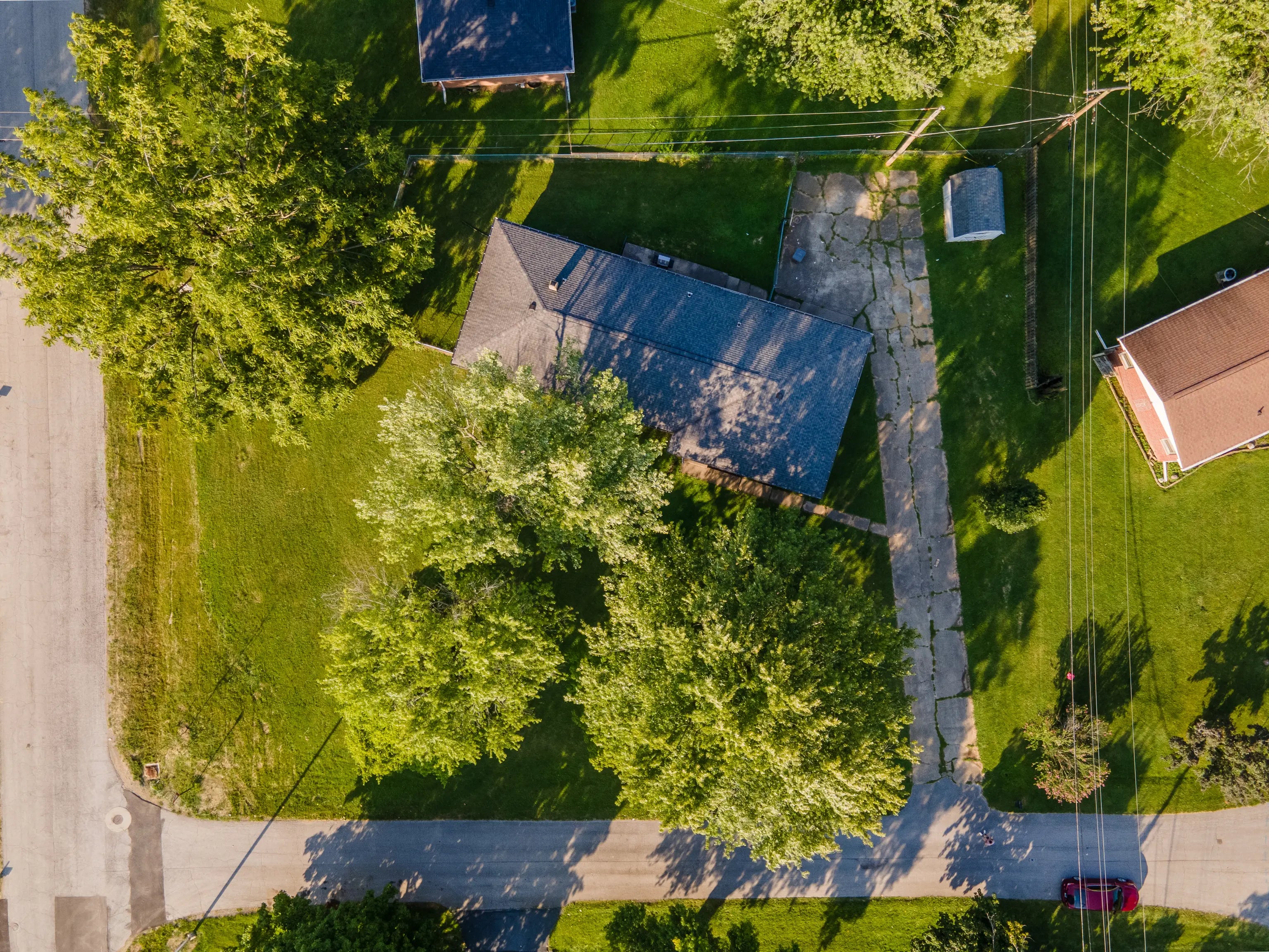 2129 Woodcrest Road, Indianapolis