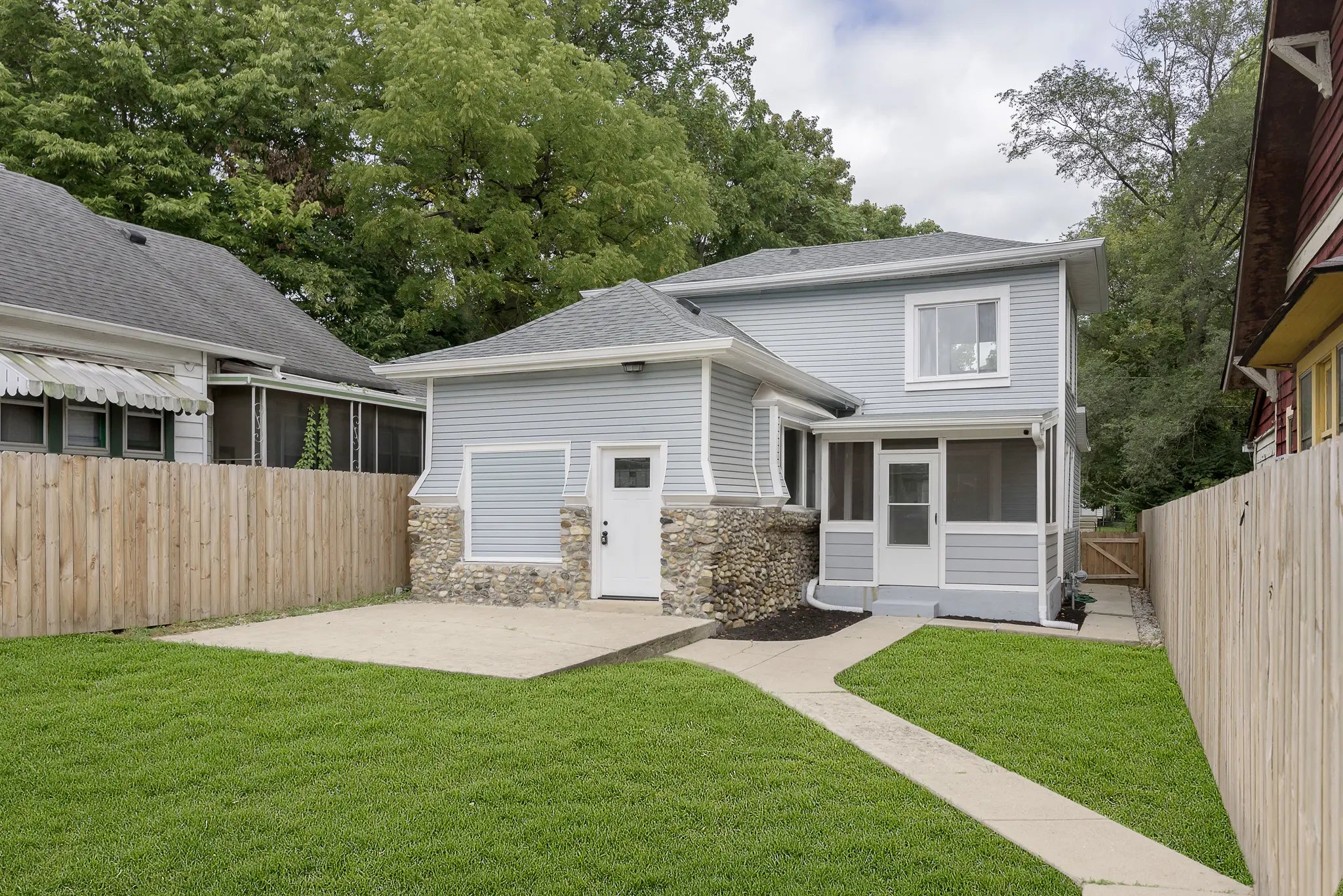1136 W 35th Street, Indianapolis