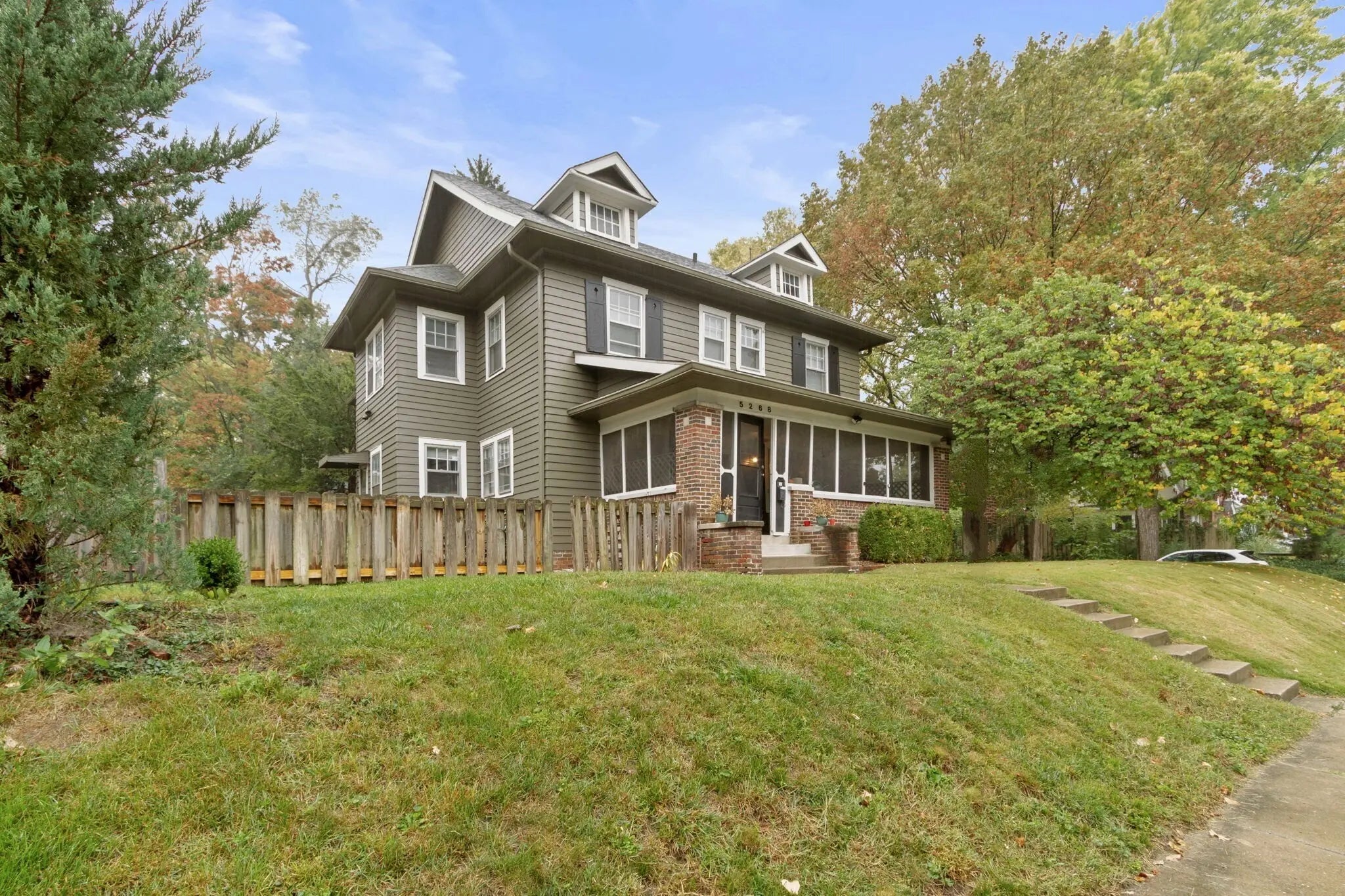 539 E 53rd Street, Indianapolis