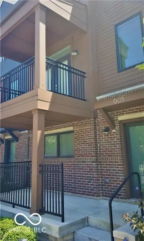 605 E 11 Street, Indianapolis