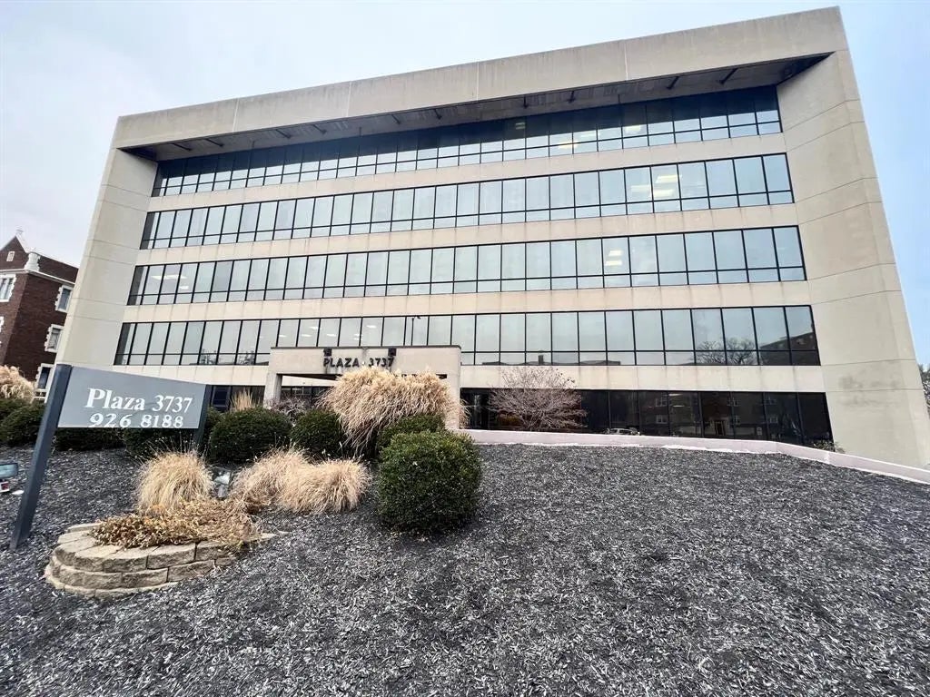 3737 N Meridian Street 203, Indianapolis