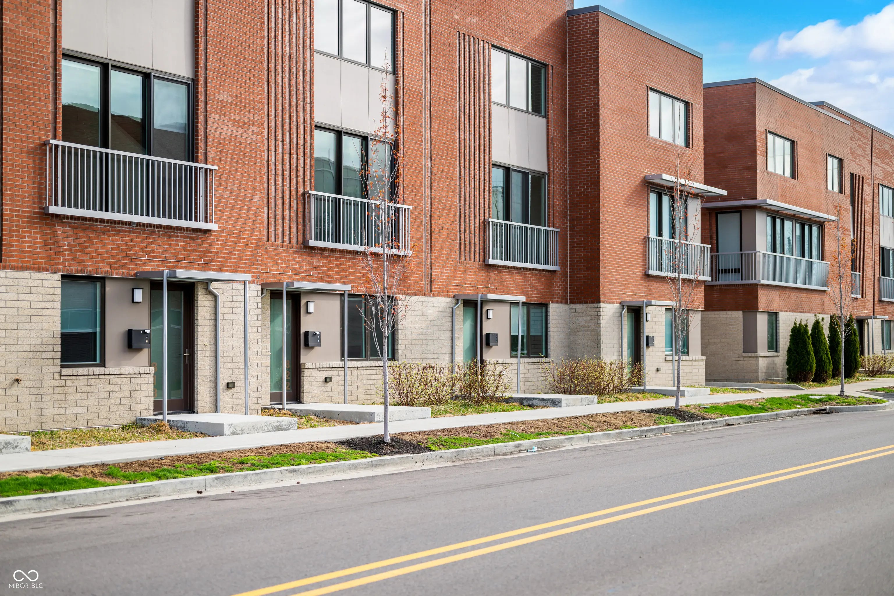 806 7th Street, Columbus