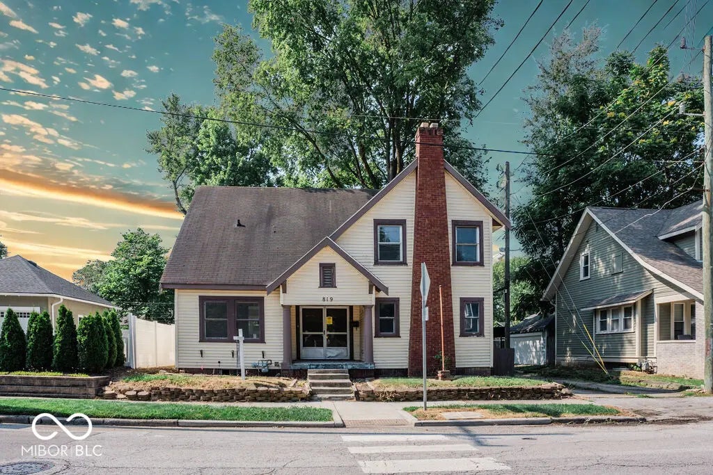 Photo of 819 E 49th Street Indianapolis, IN 46205