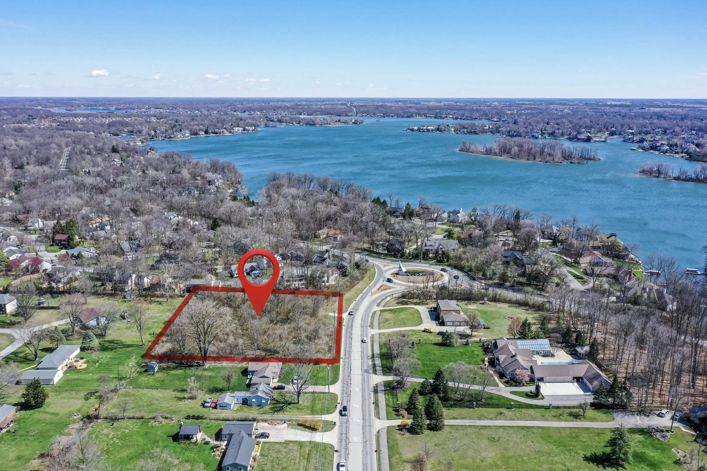 E 96th Street, Fishers