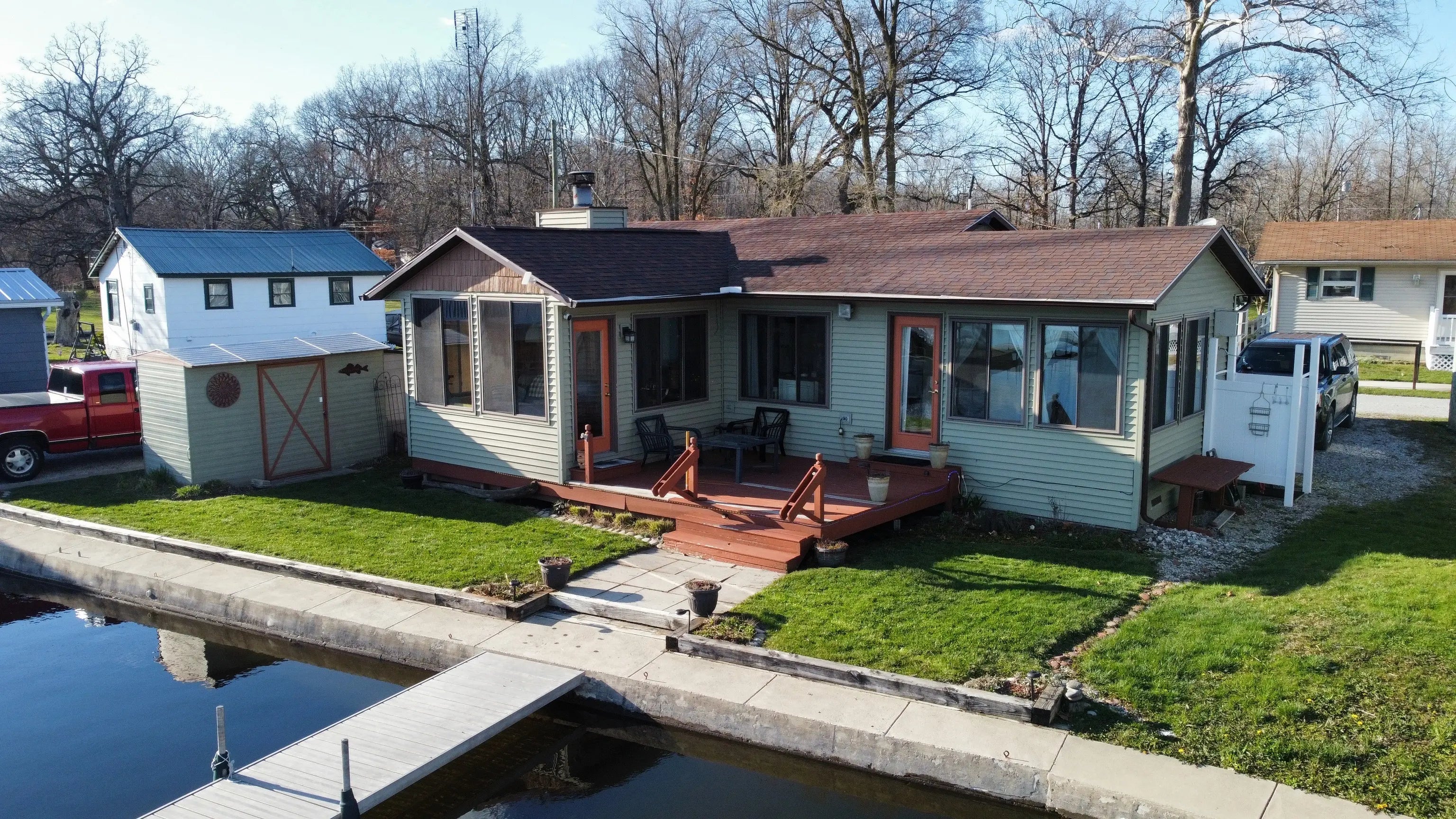 Photo of 121 W Lake Point Drive Rome City, IN 46784