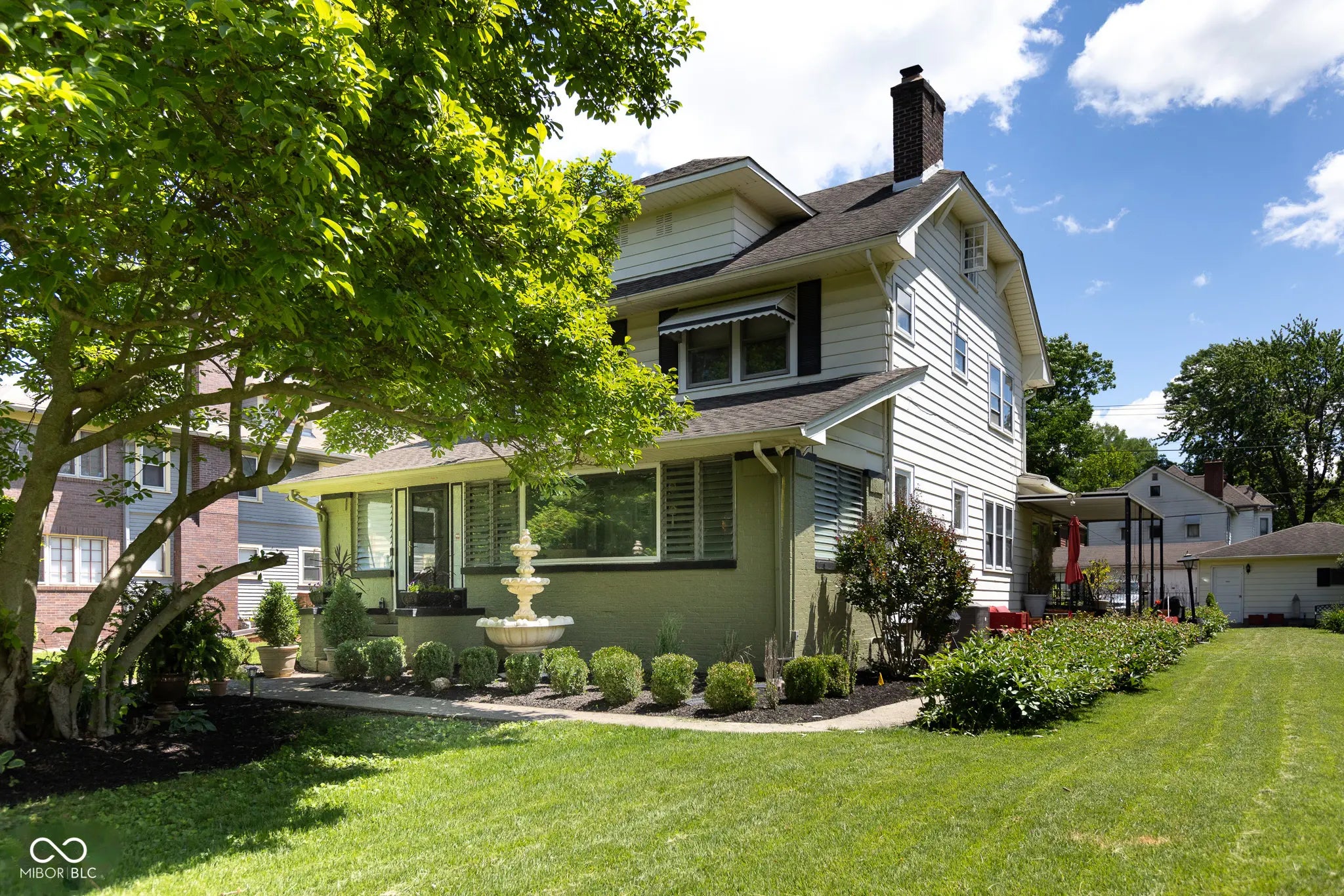675 Woodruff Place West Drive, Indianapolis