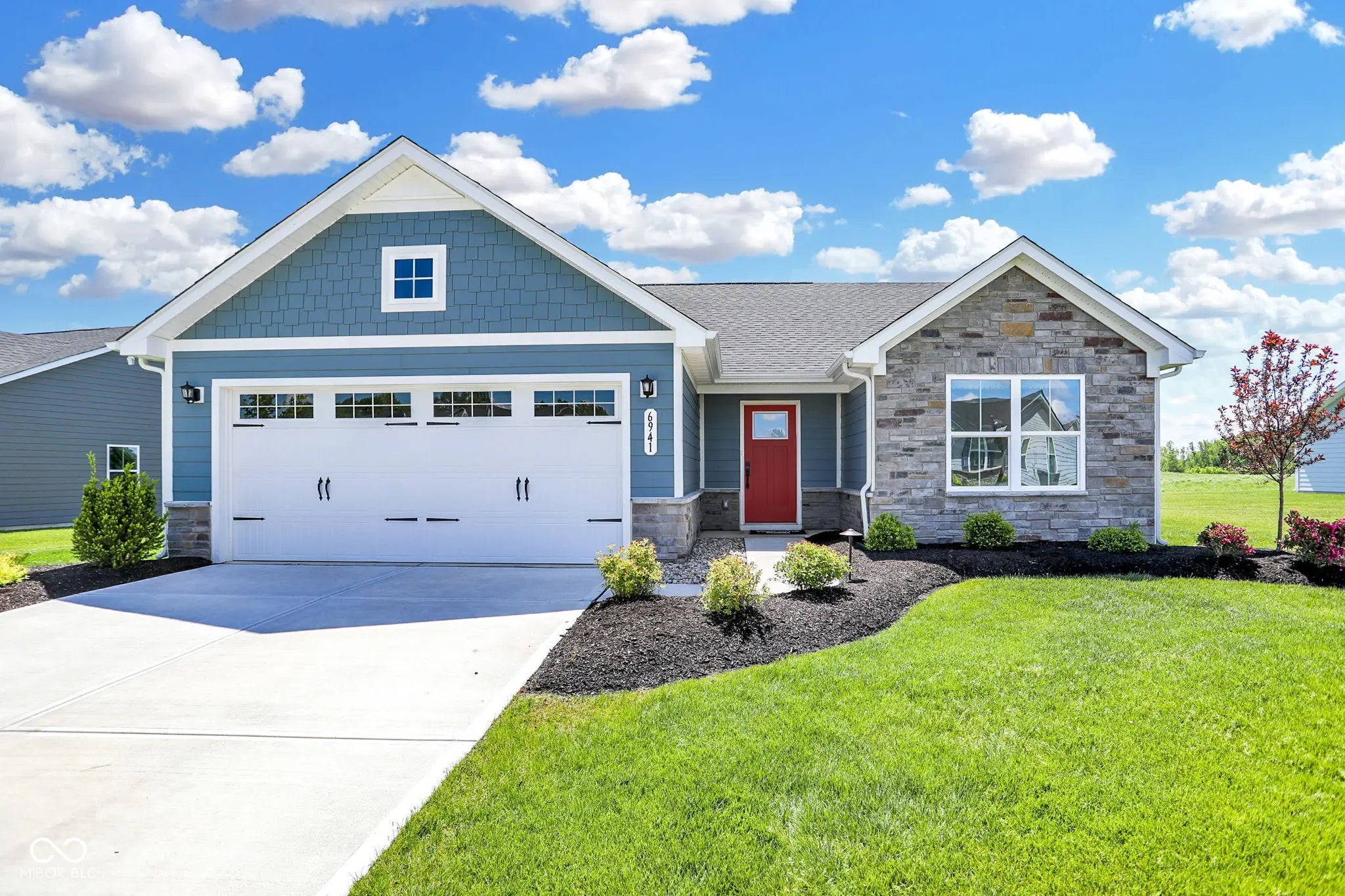 6941 E Bean Blossom Drive, Camby