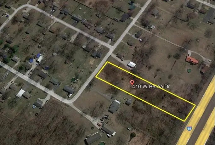 410 W Berna Drive, Scottsburg