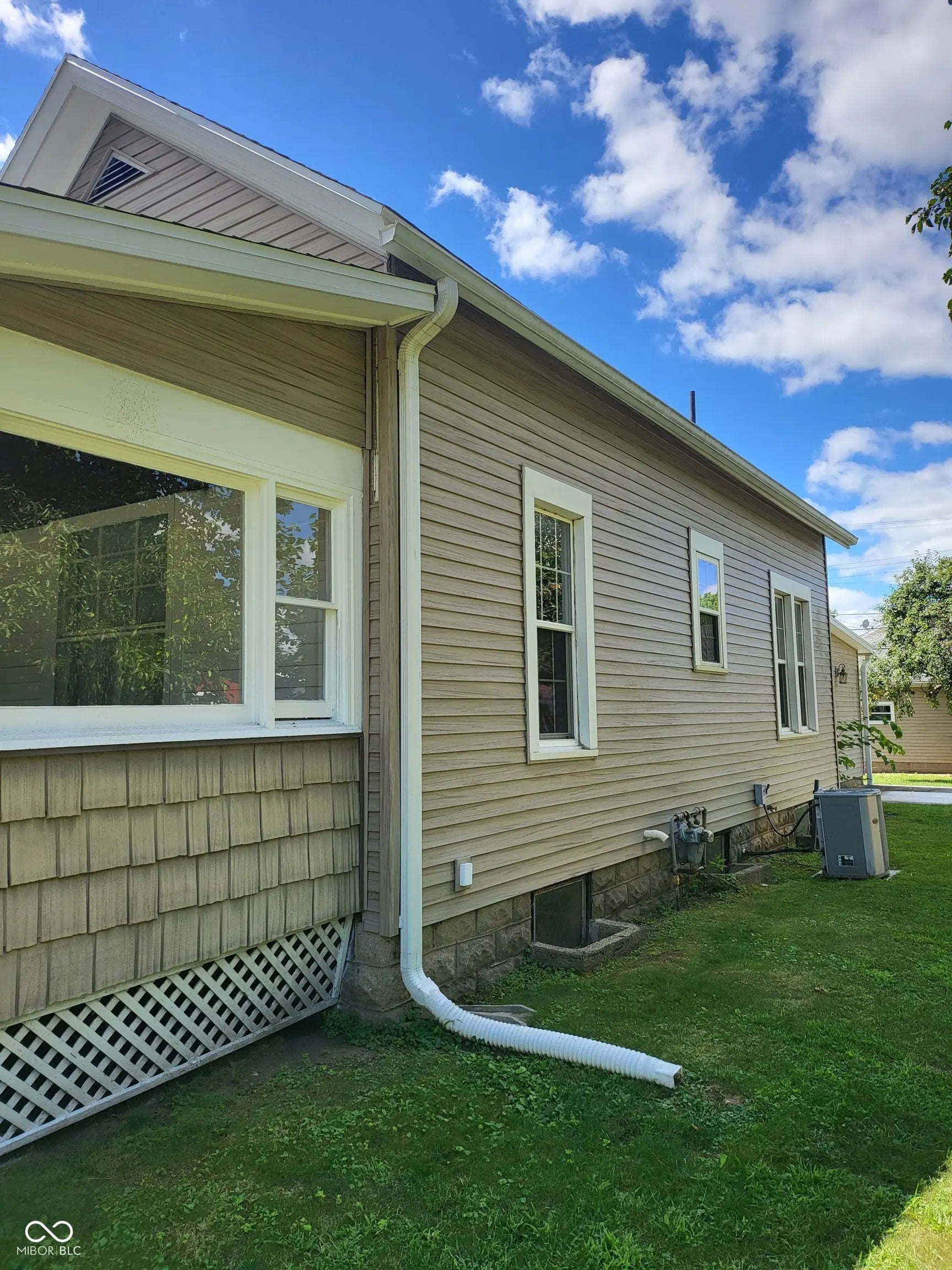 715 5th Street MLS 21981567 No Subdivision photo 3