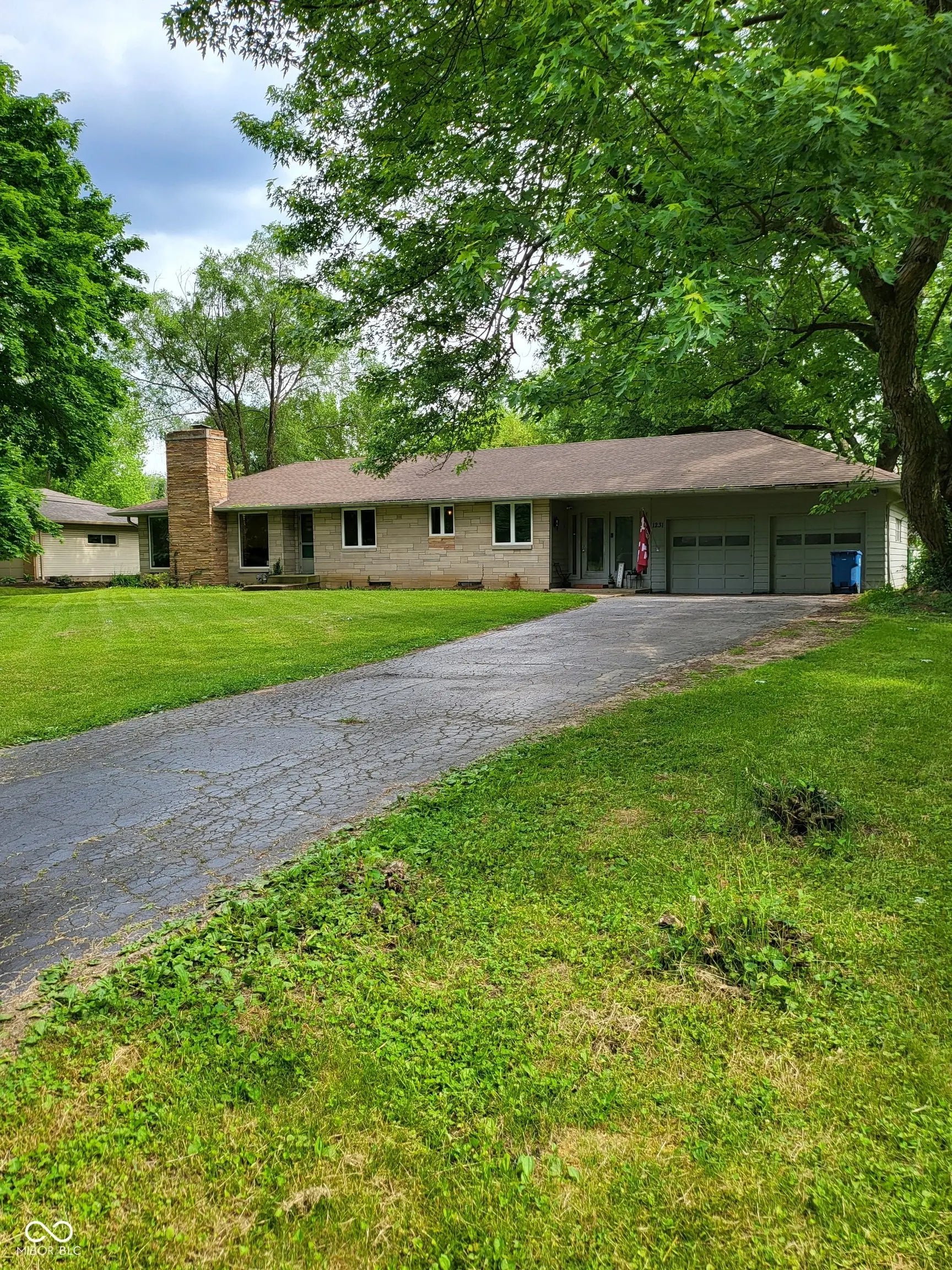1231 E 88th Street, Indianapolis