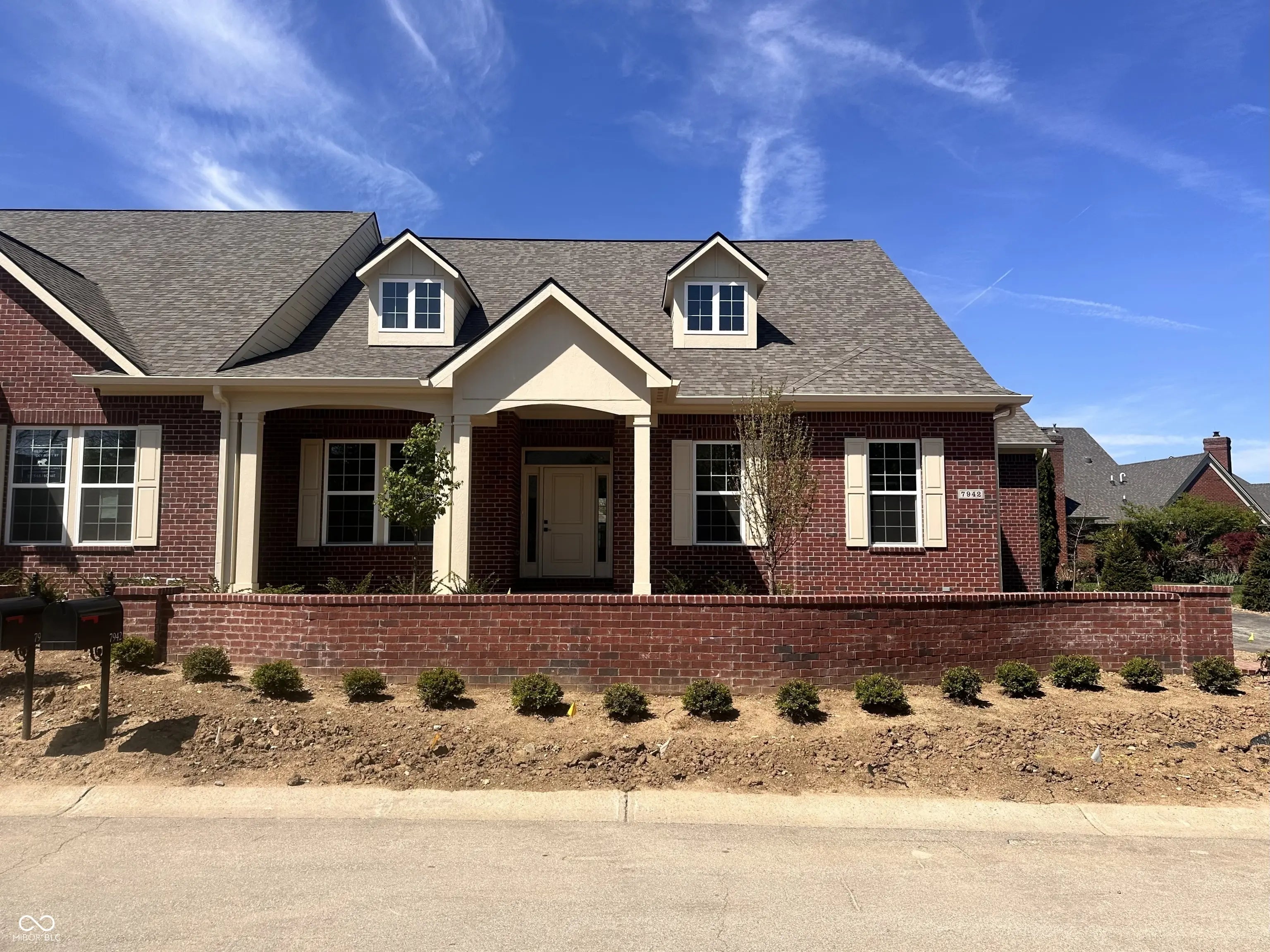 7942 Beaumont Green Place, Indianapolis