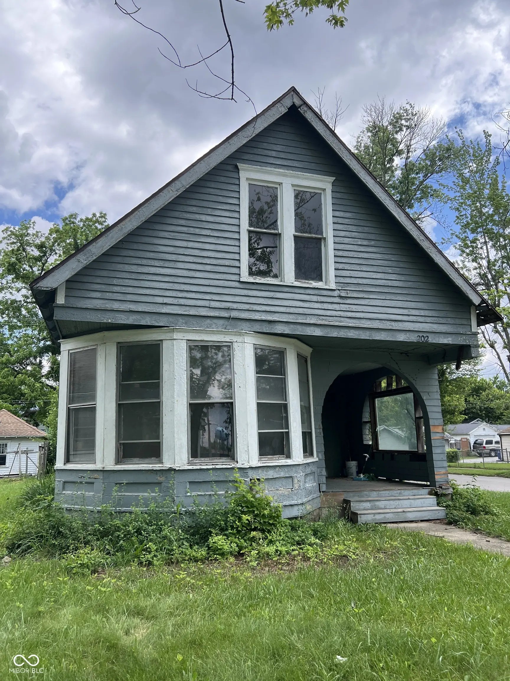 Photo of 202 N G Street Marion, IN 46952