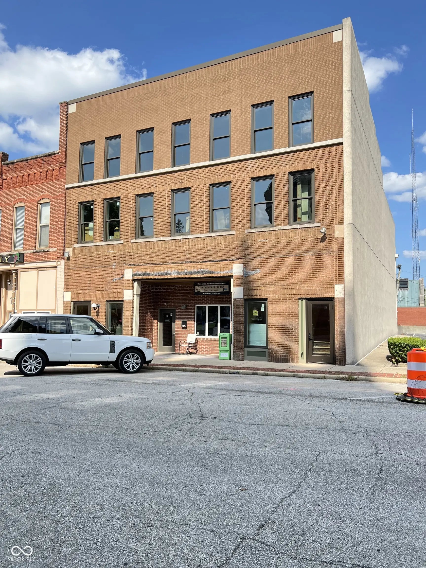 Photo of 9 American Legion Place Greenfield, IN 46140