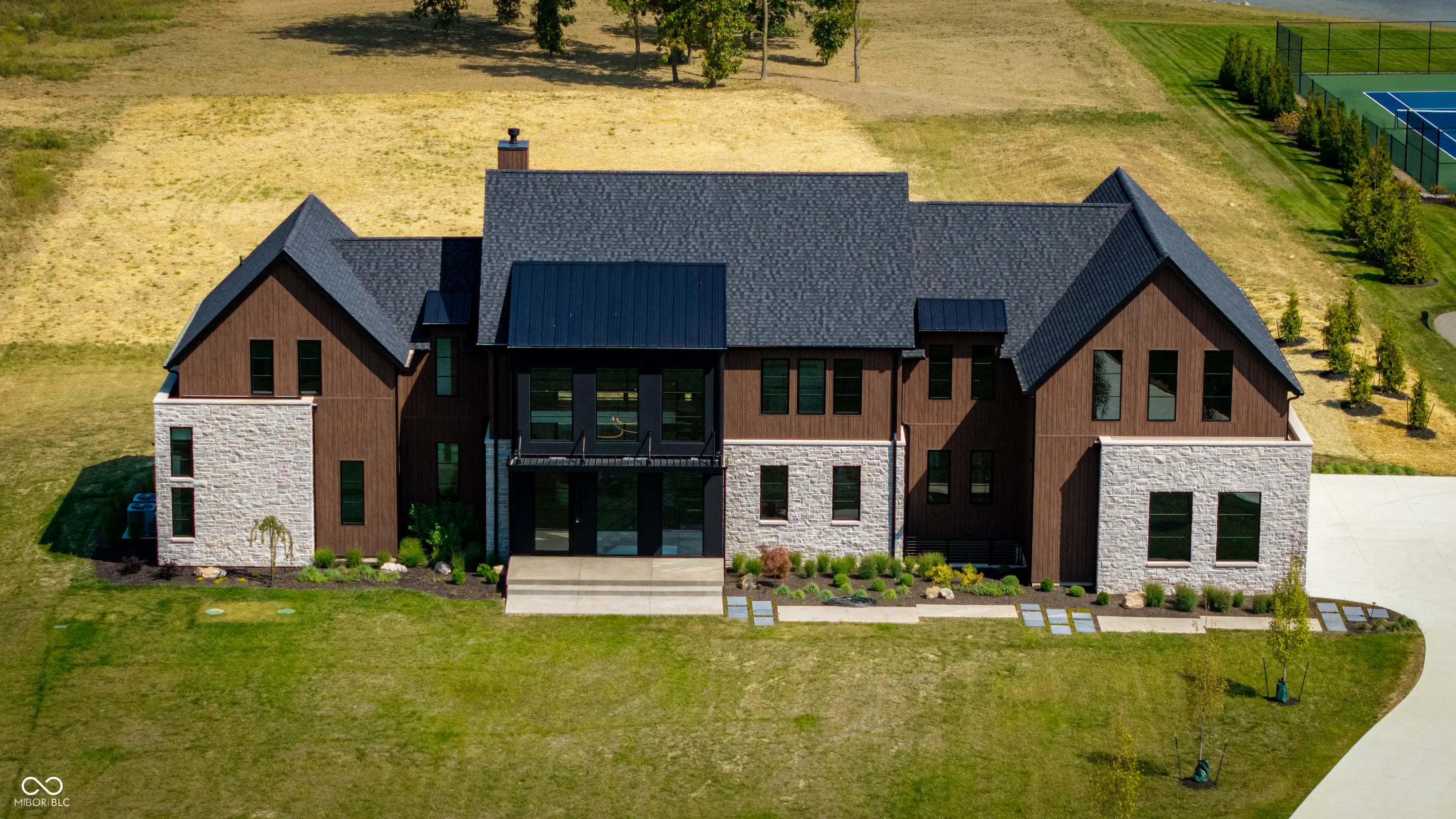 Photo of 9700 Windy Hills Drive Zionsville, IN 46077