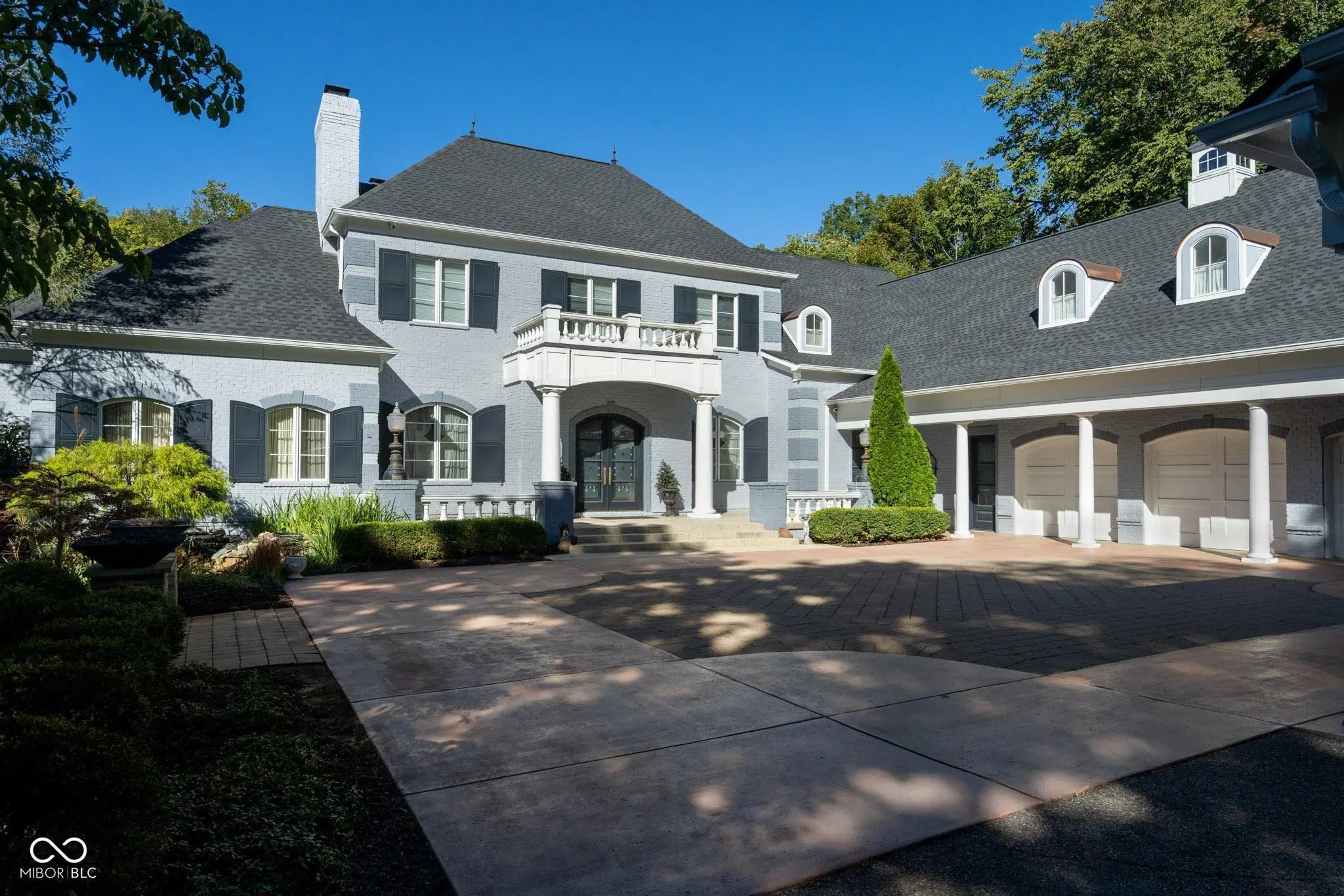 8358 Hidden Point Drive, Indianapolis