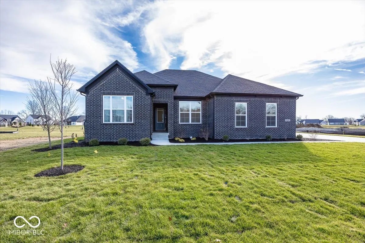 6631 Dogwood Drive, McCordsville
