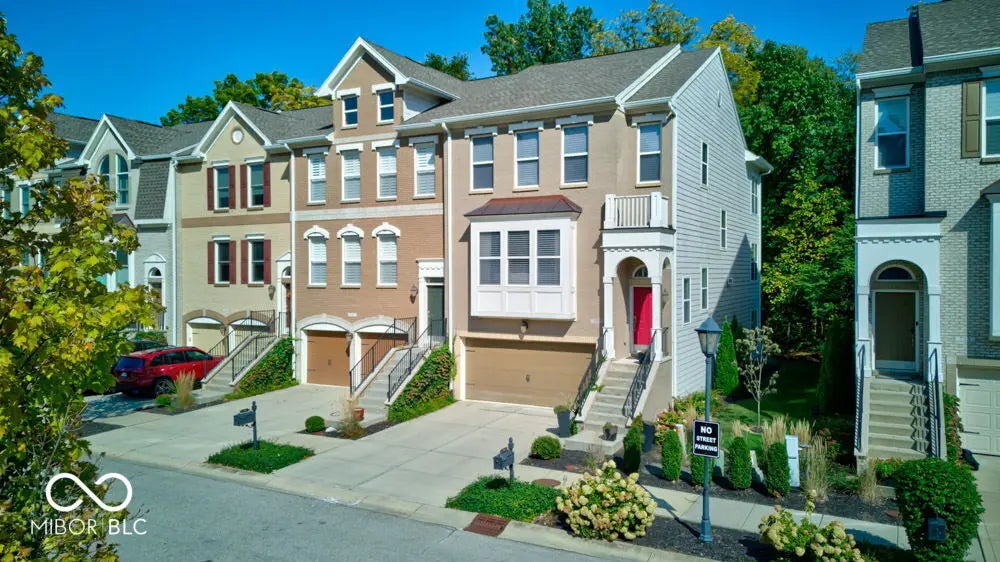729 Greenford Trail N, Carmel