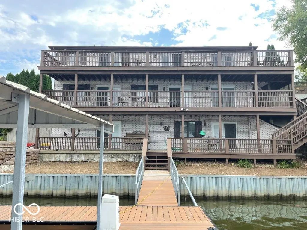 709 Shoreline Drive, Cicero
