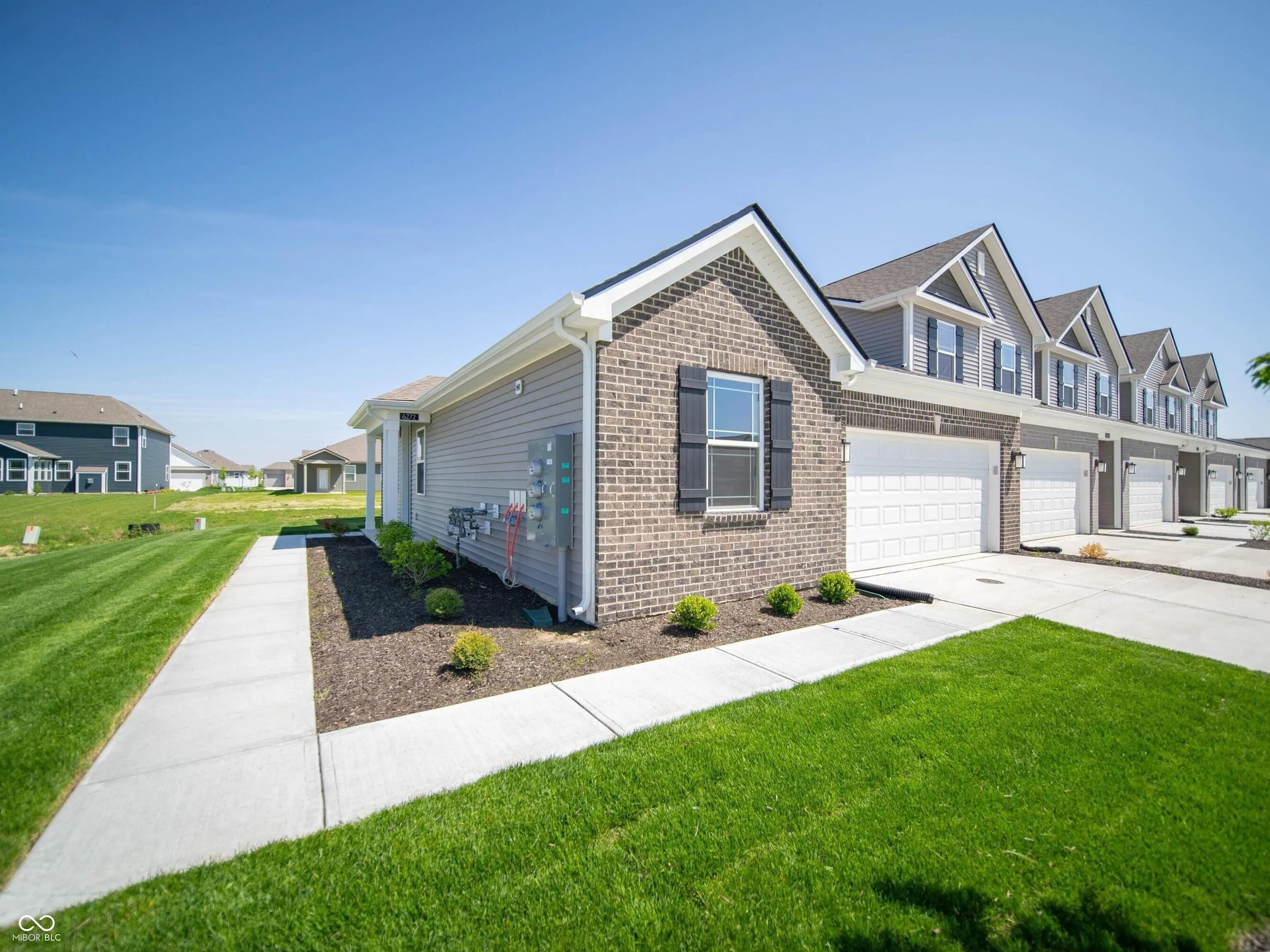 6272 Wasco Drive, Whitestown