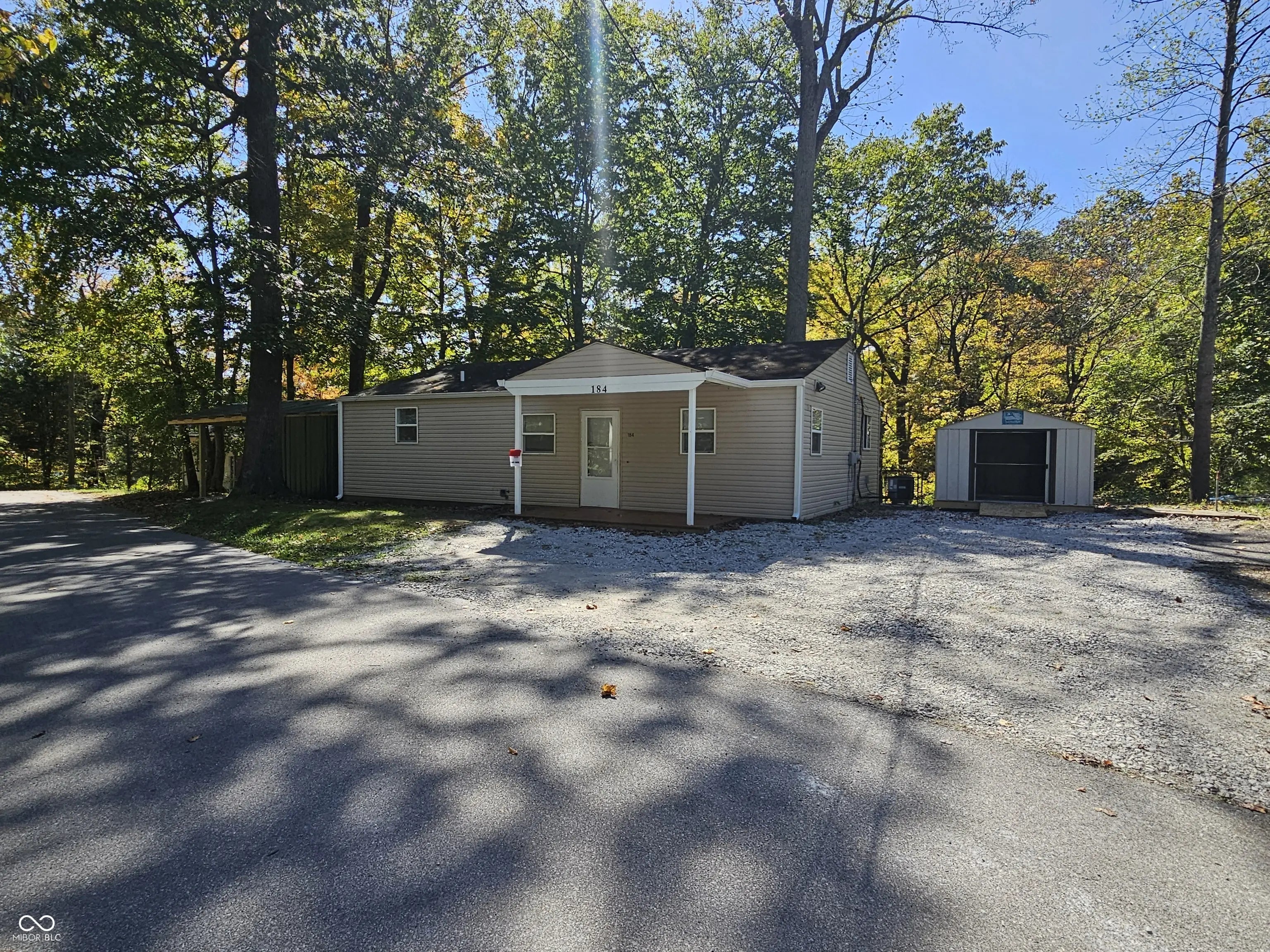 Photo of 184 Lake Hart Mooresville, IN 46158