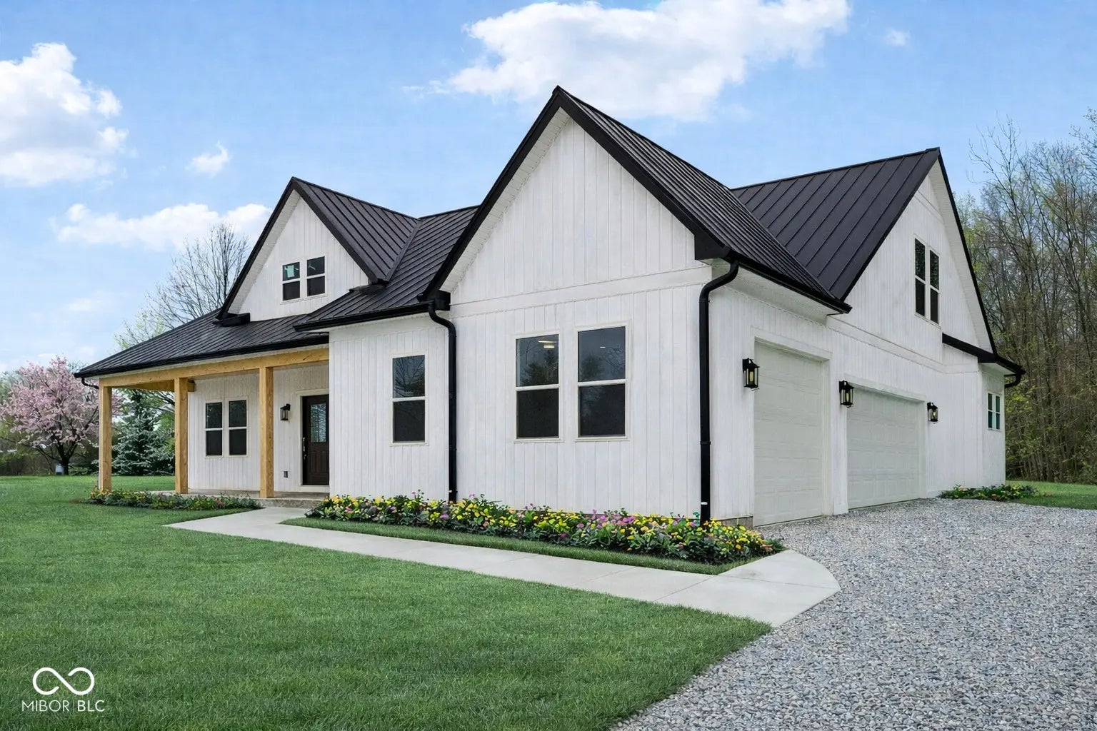 1618 N Molala Trail, Greensburg