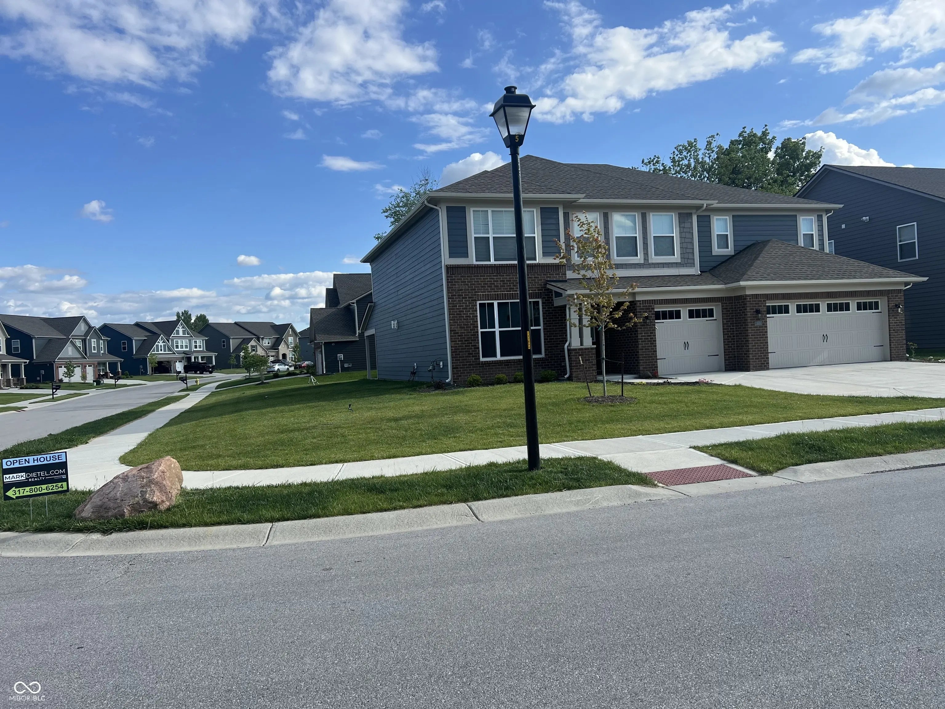 3609 Merchmont Road, Bargersville