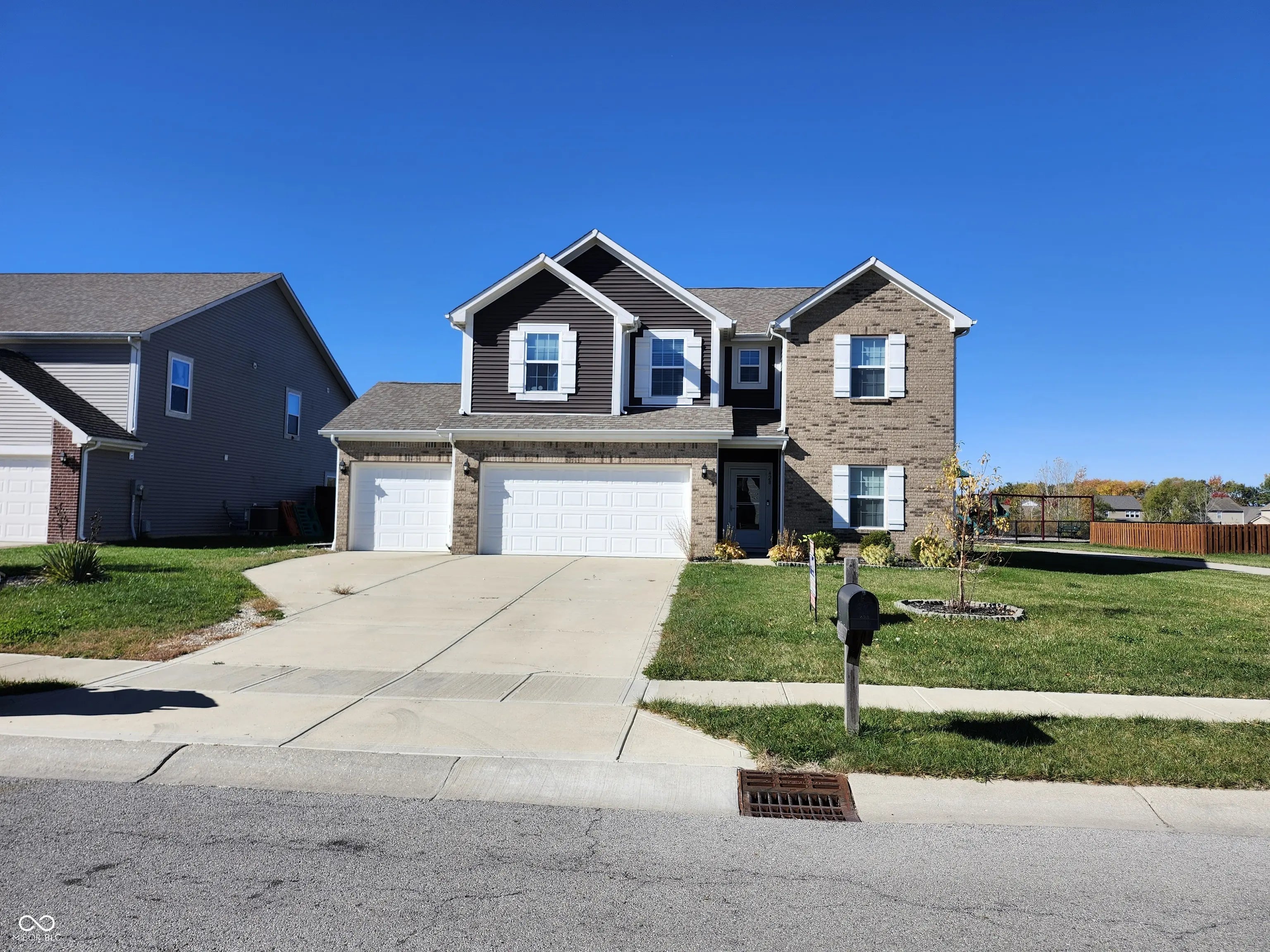 428 N Wyndstone Way, Fortville