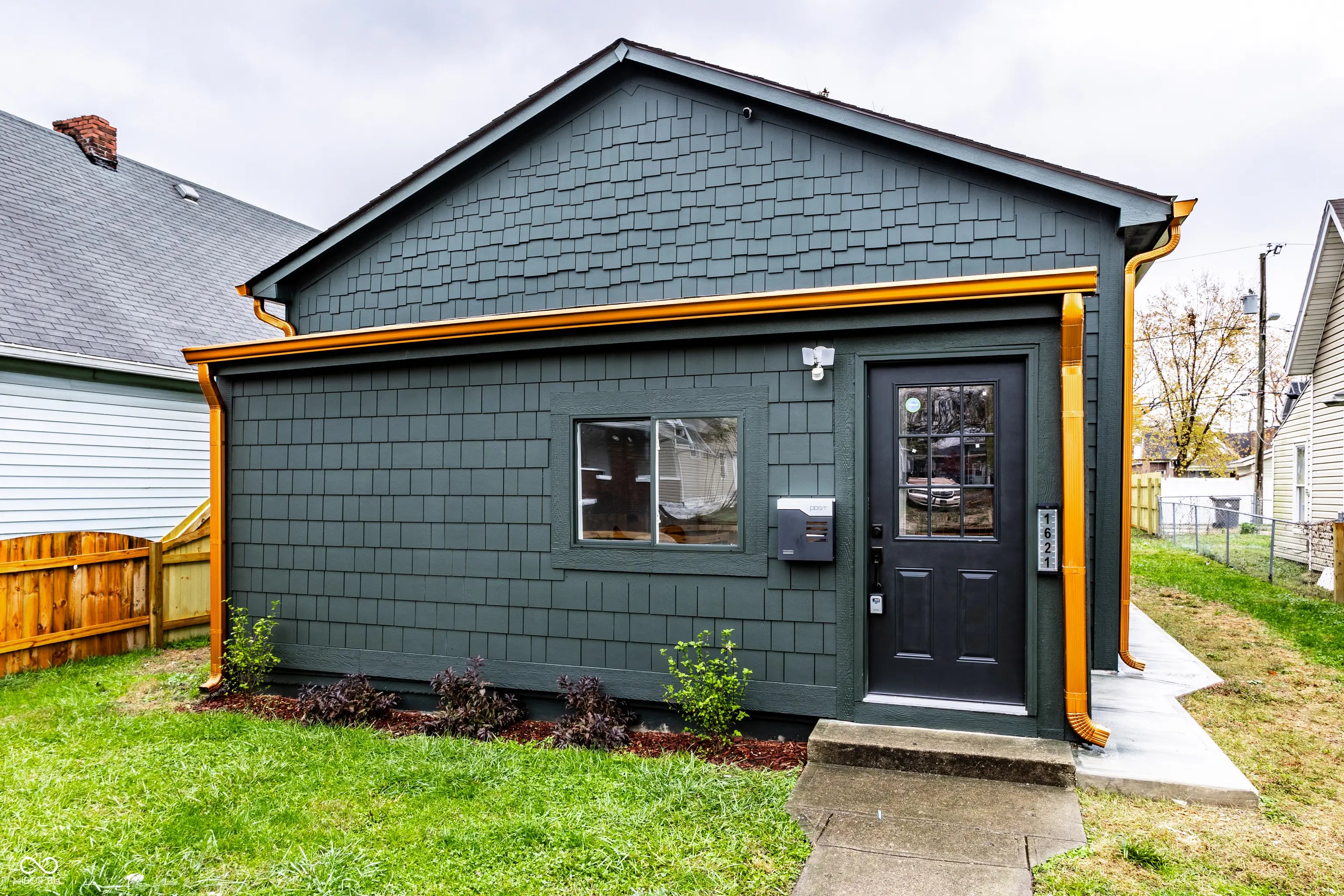 Photo of 1621 Draper Street Indianapolis, IN 46203