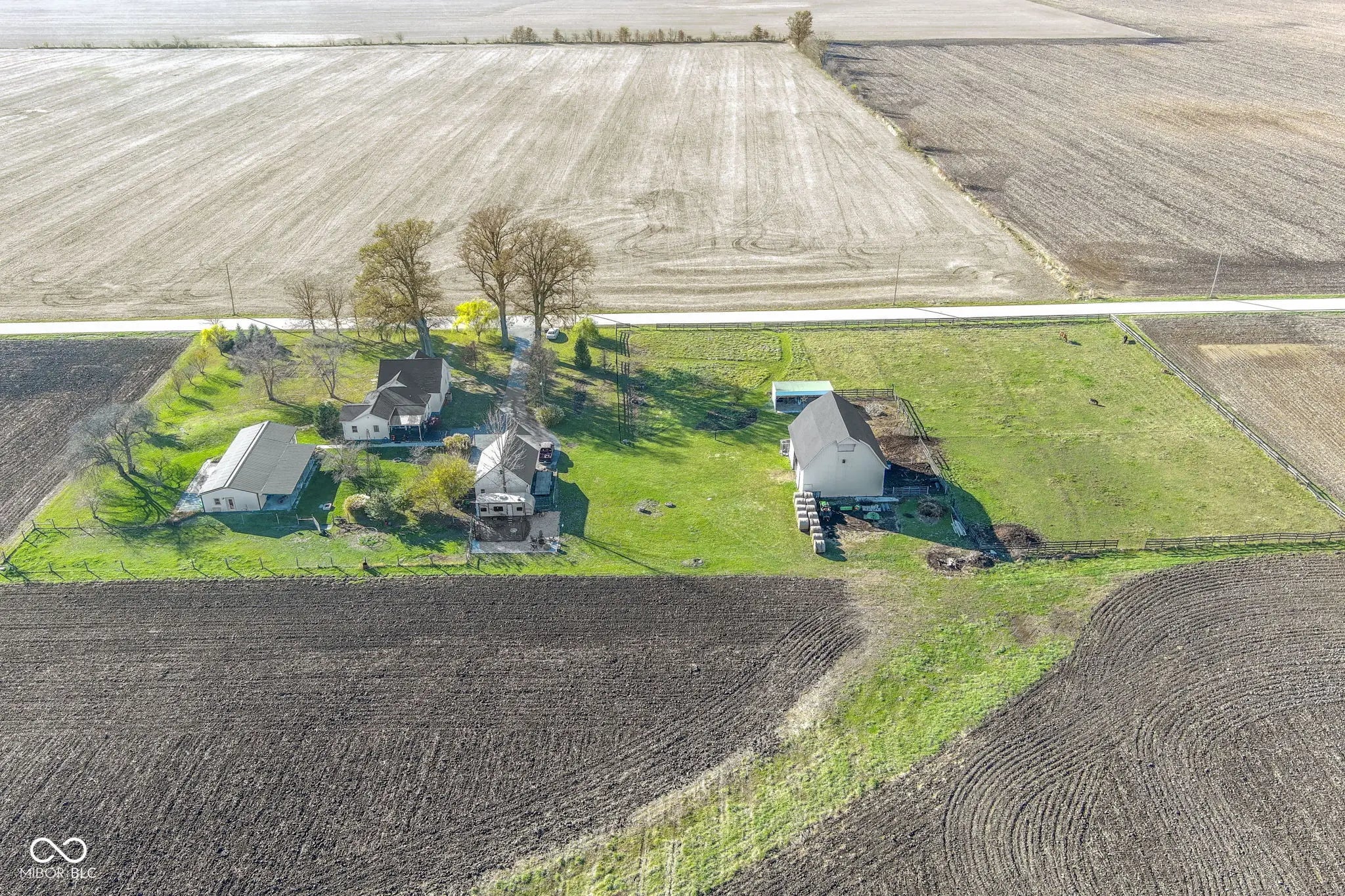 Photo of 26735 Six Points Road Sheridan, IN 46069
