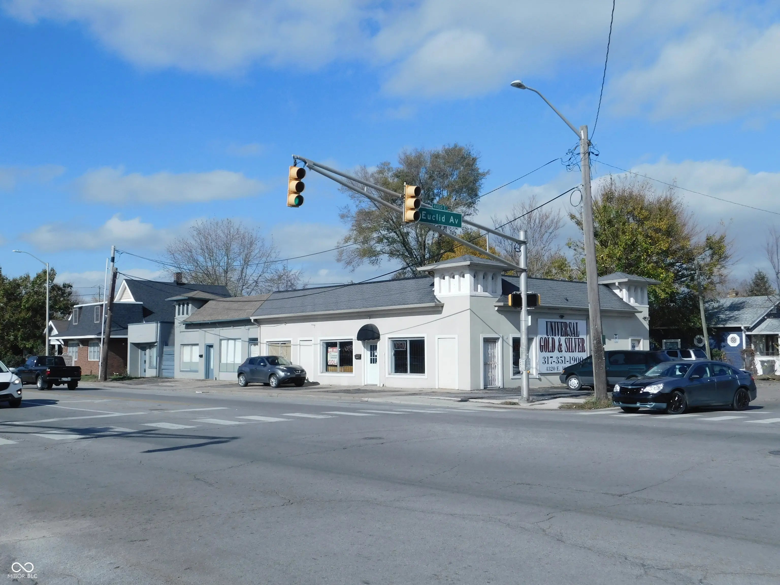 4330 E 10th Street, Indianapolis