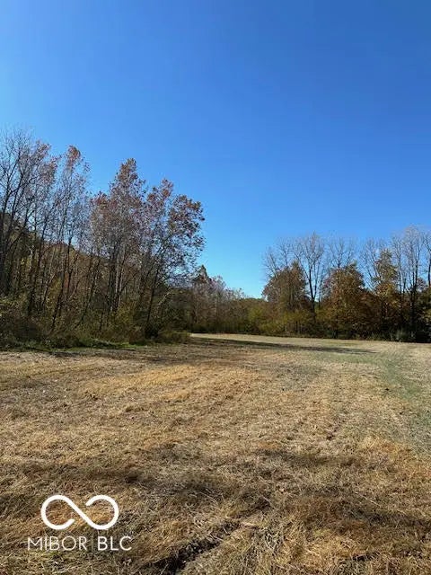 6815 W Division Road, Bargersville