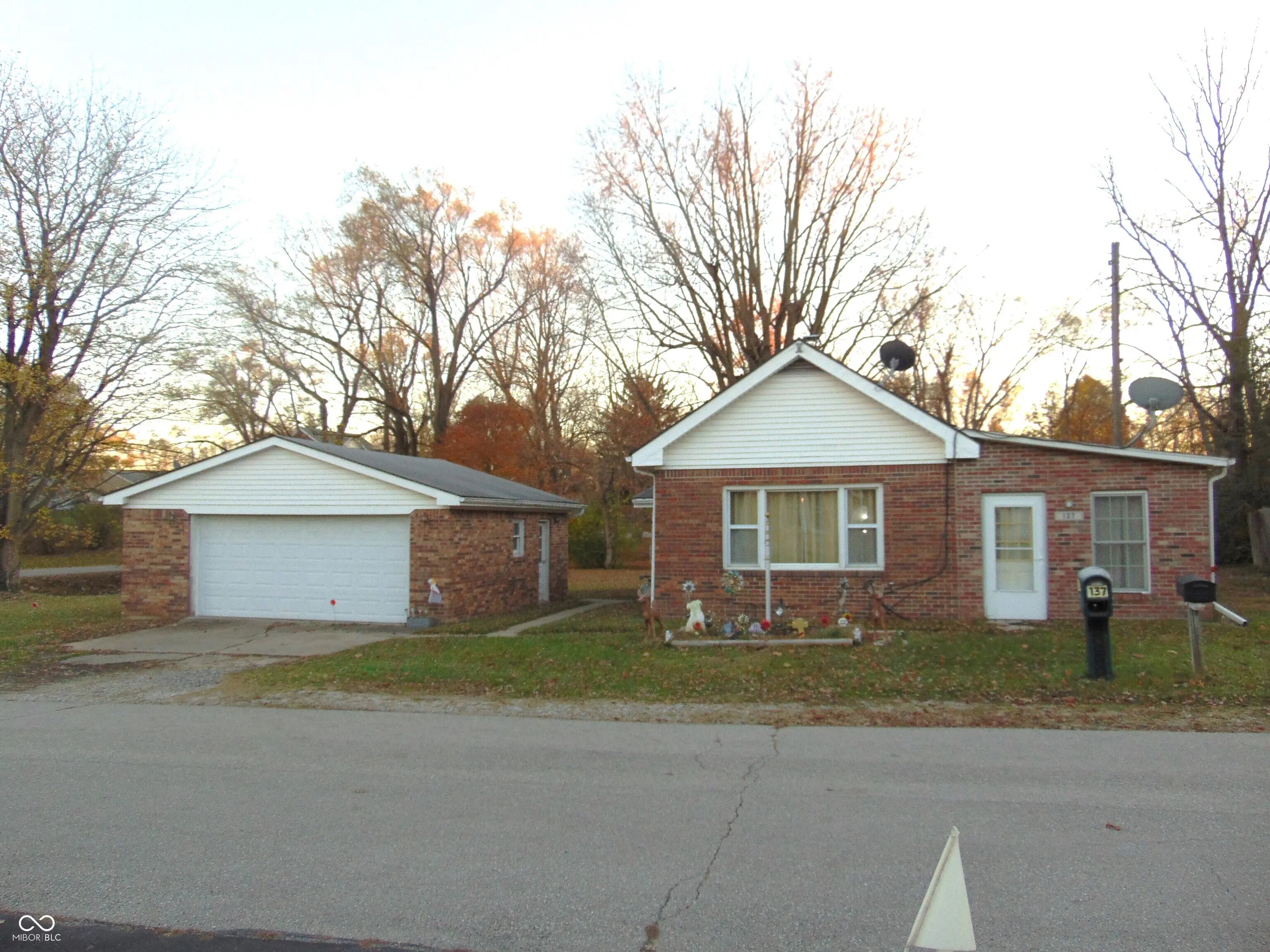 Photo of 137 E Vine Street Jamestown, IN 46147