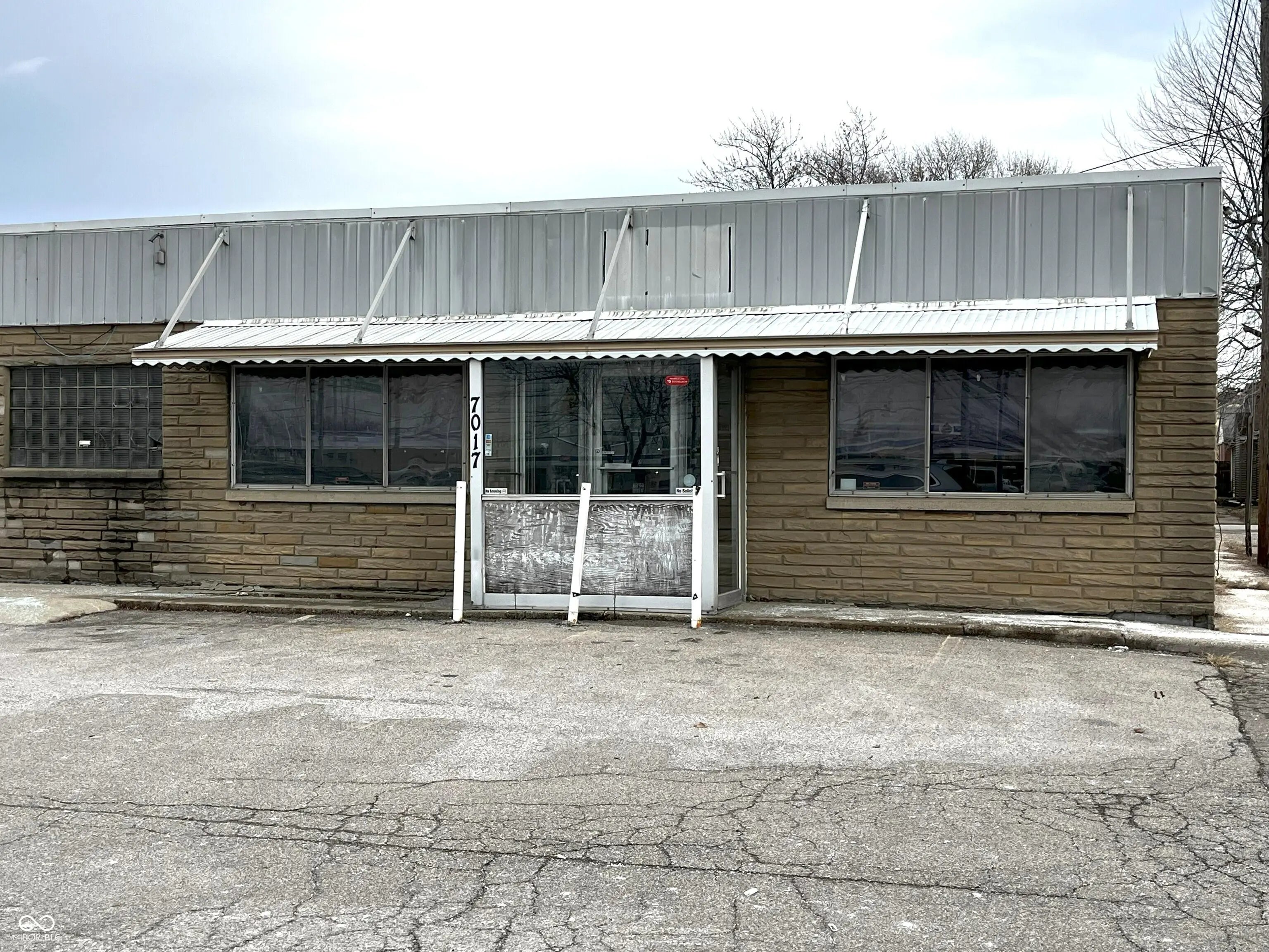Photo of 7017 Pendleton Pike Indianapolis, IN 46226