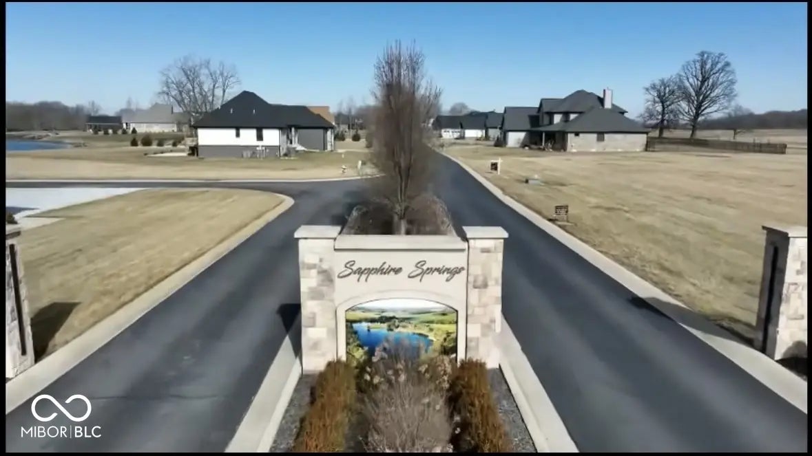 Photo of 7126 N Lakeshore Drive Greenfield, IN 46140