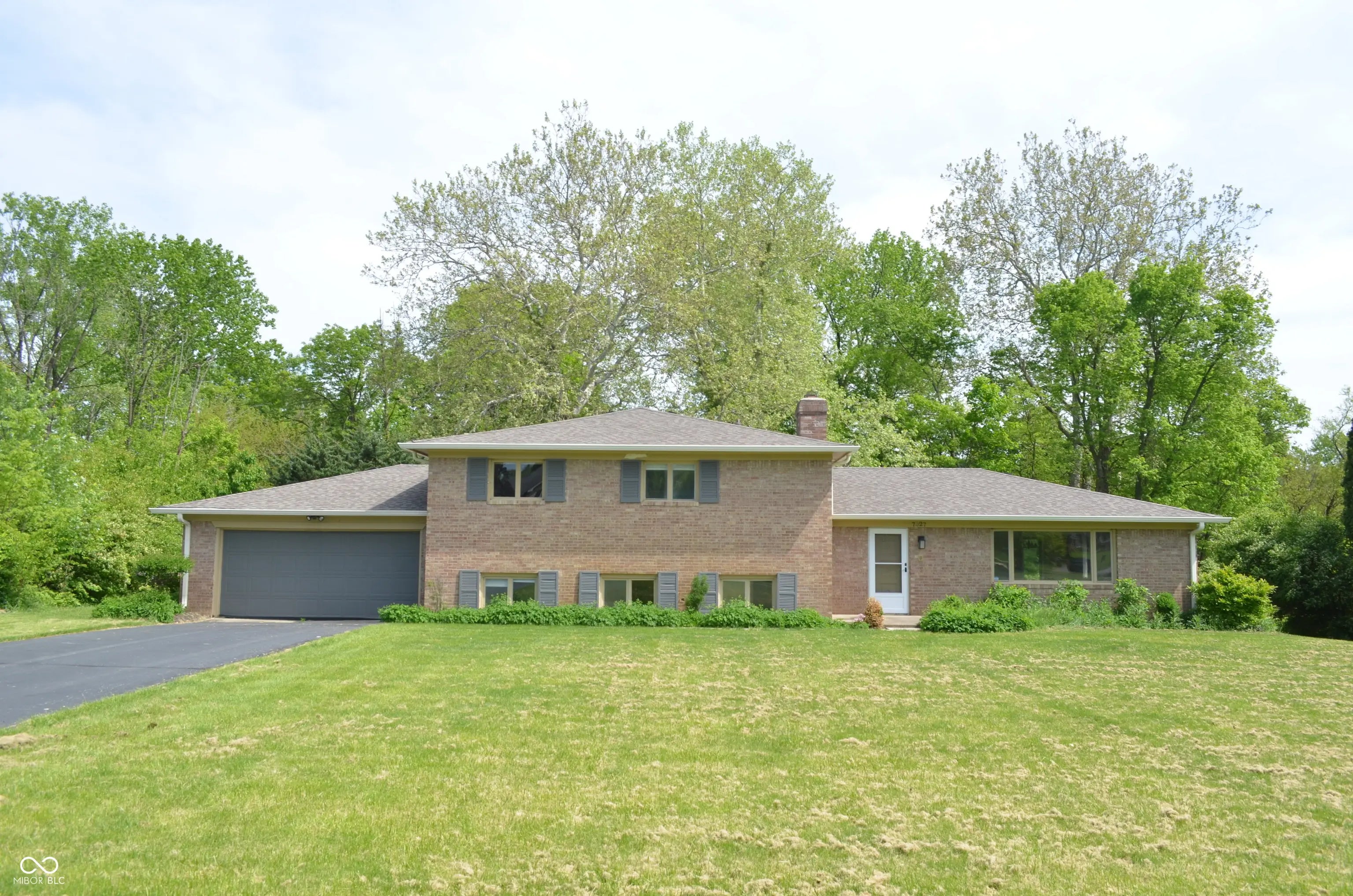 Photo of 7027 Creekside Lane Indianapolis, IN 46220