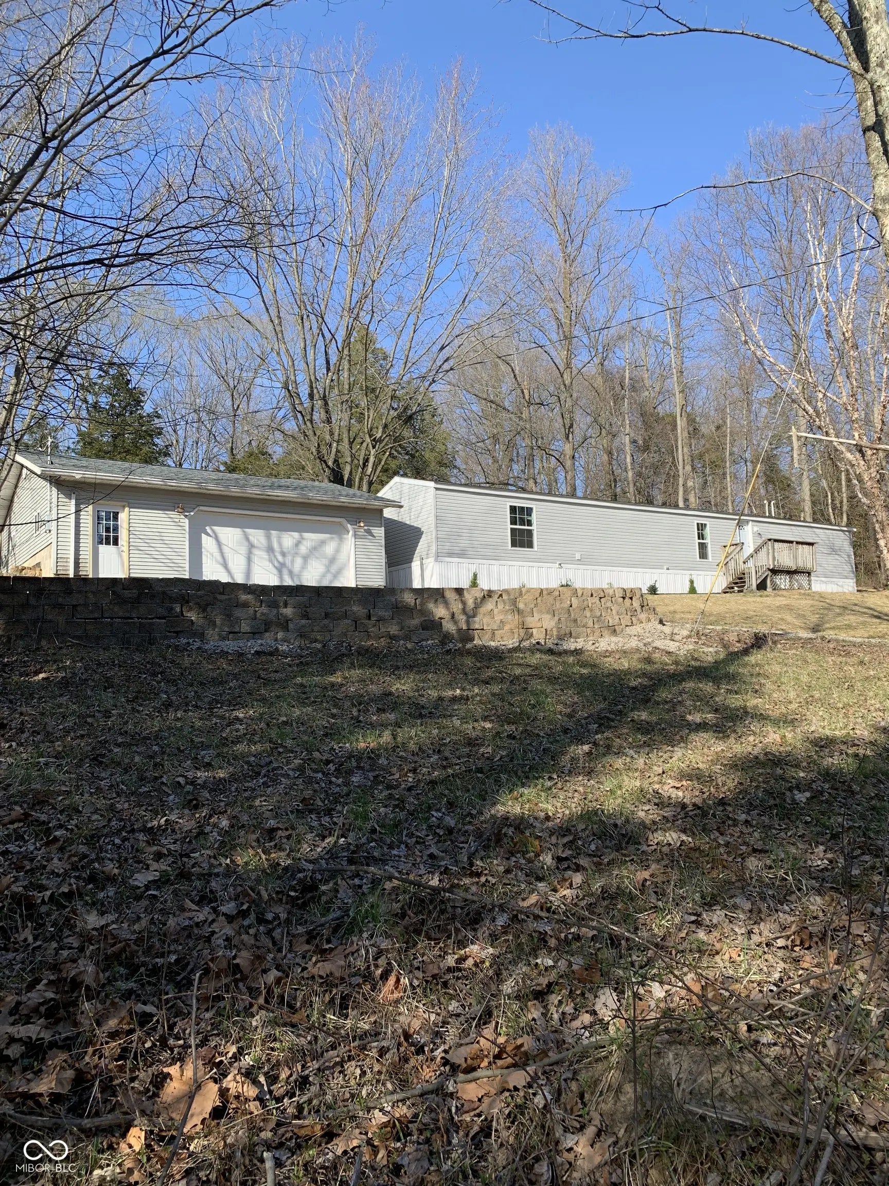 7950 W Howard Road, Bloomington