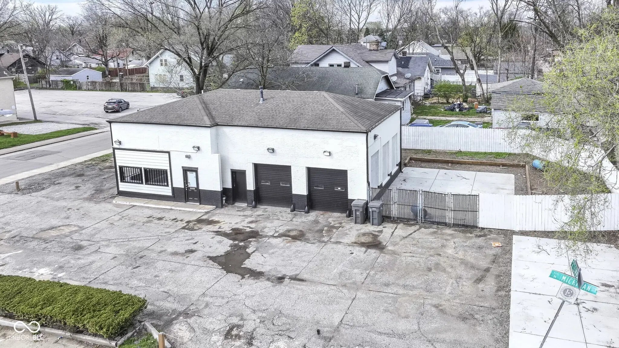 4502 E Michigan Street, Indianapolis