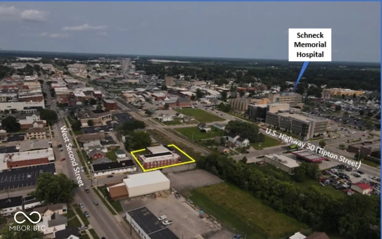 Photo of 100 N Pine Street Seymour, IN 47274